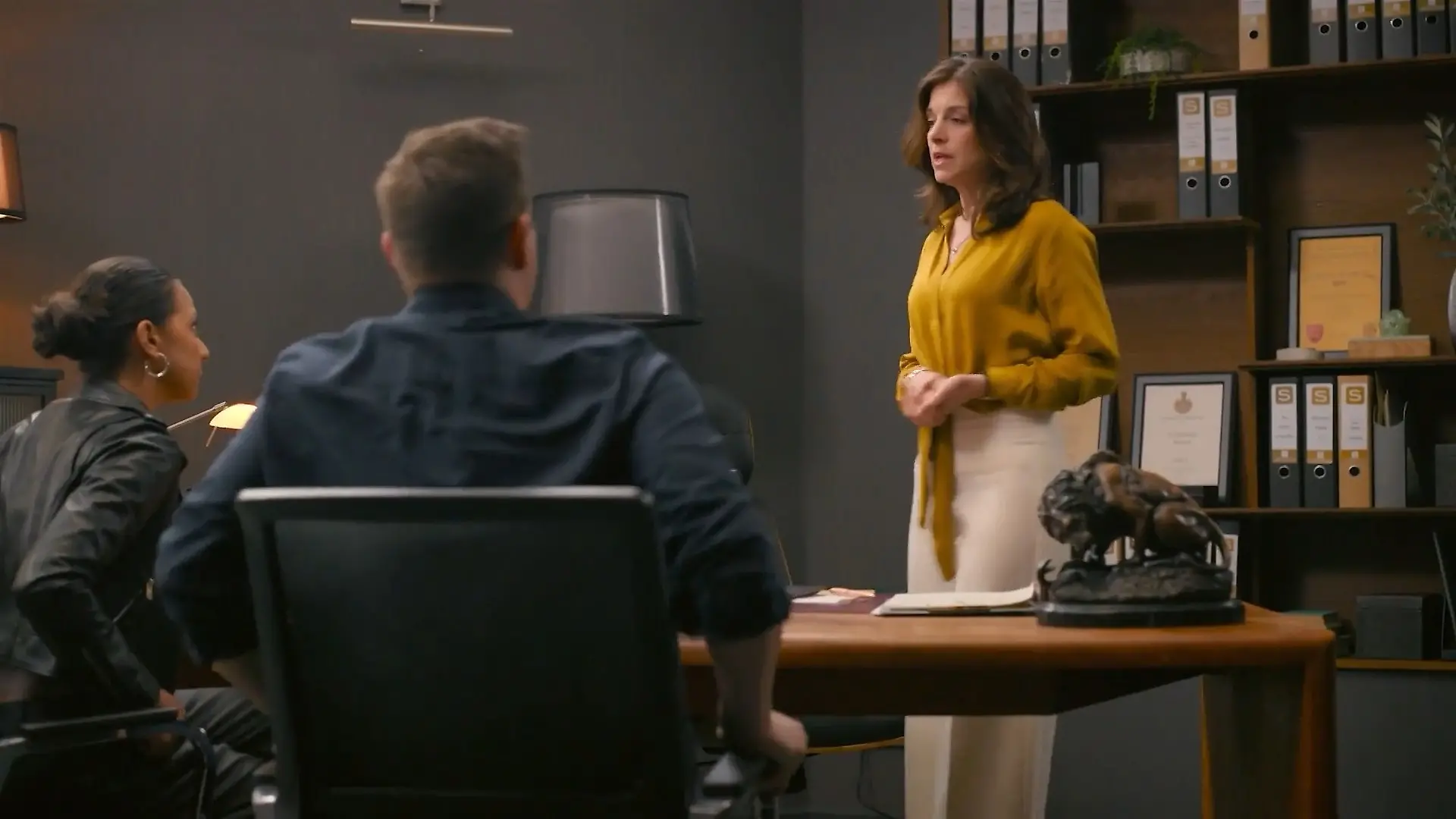 Gabriella fordert Charlie auf, sich bei Teodora zu entschuldigen AWZ-Folge vom 04.08.26 auf RTL+