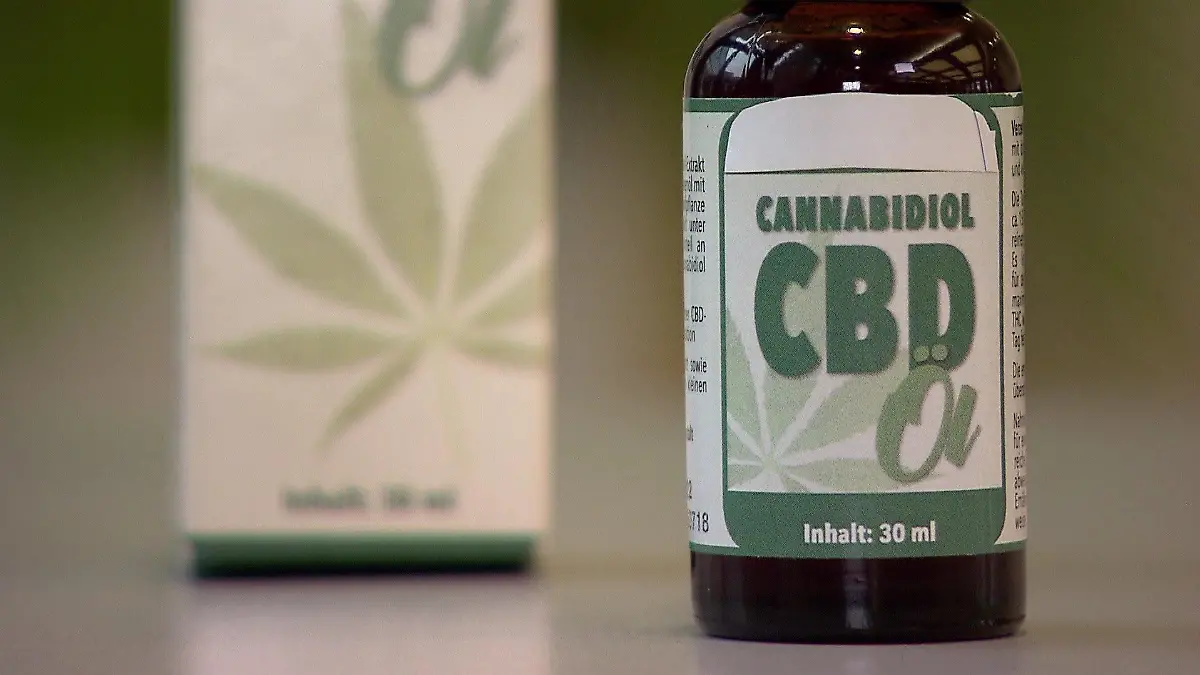 Cannabidiol-Öl, CBD, Cannabis