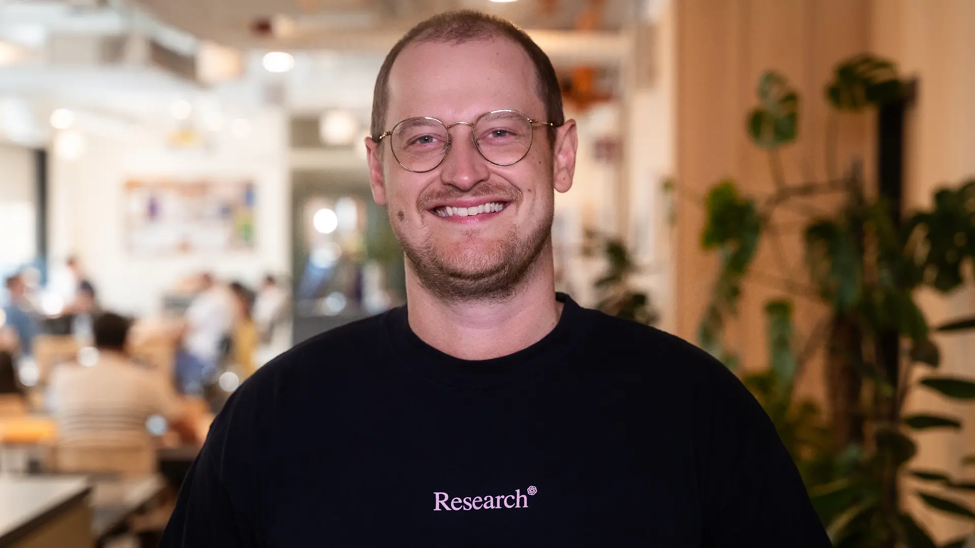 Maximilian Hudlberger ist Deployment Engineer bei OpenAI und Teil des Gründungsteams in Deutschland.