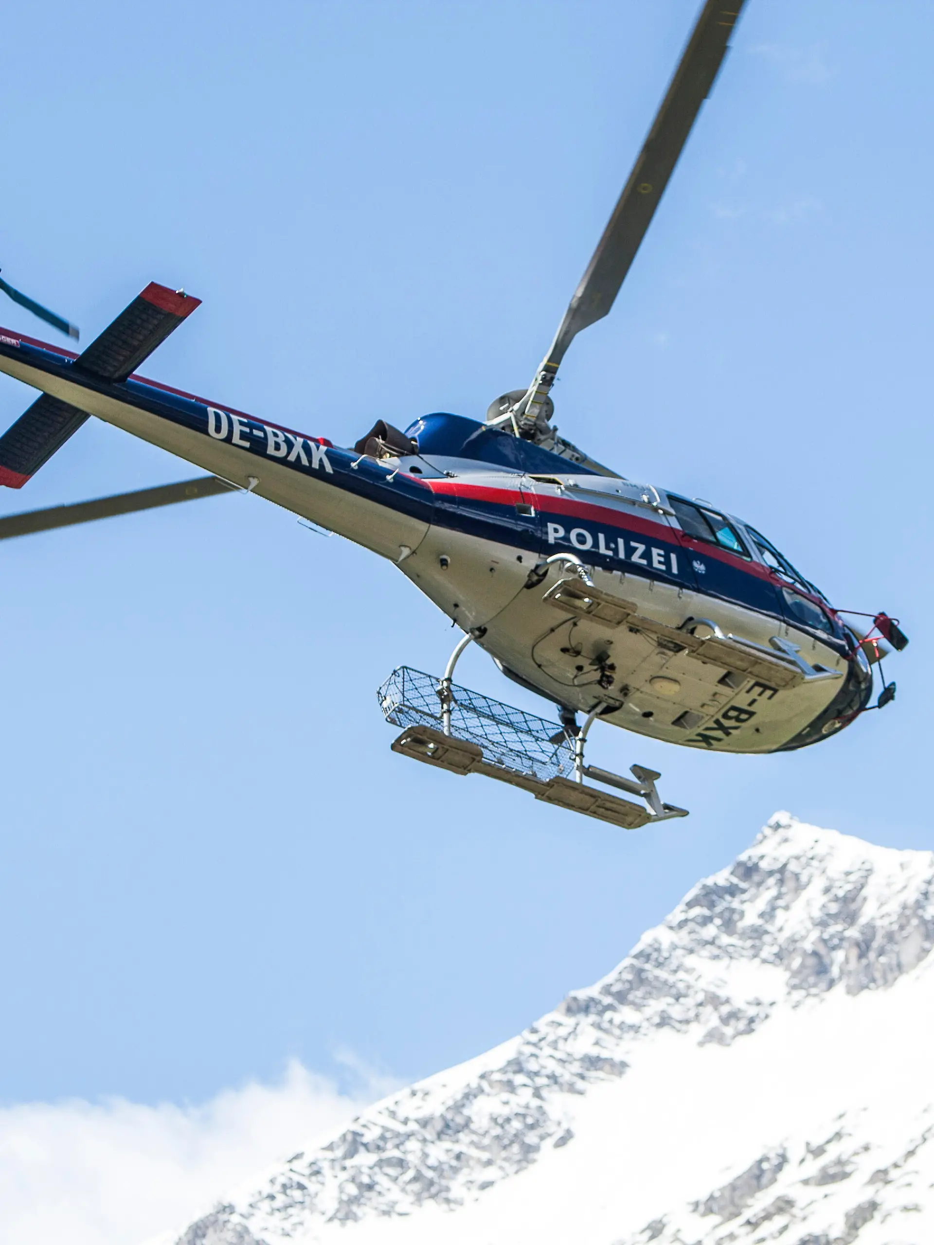 Der tiroler Polizeihubschrauber Libelle