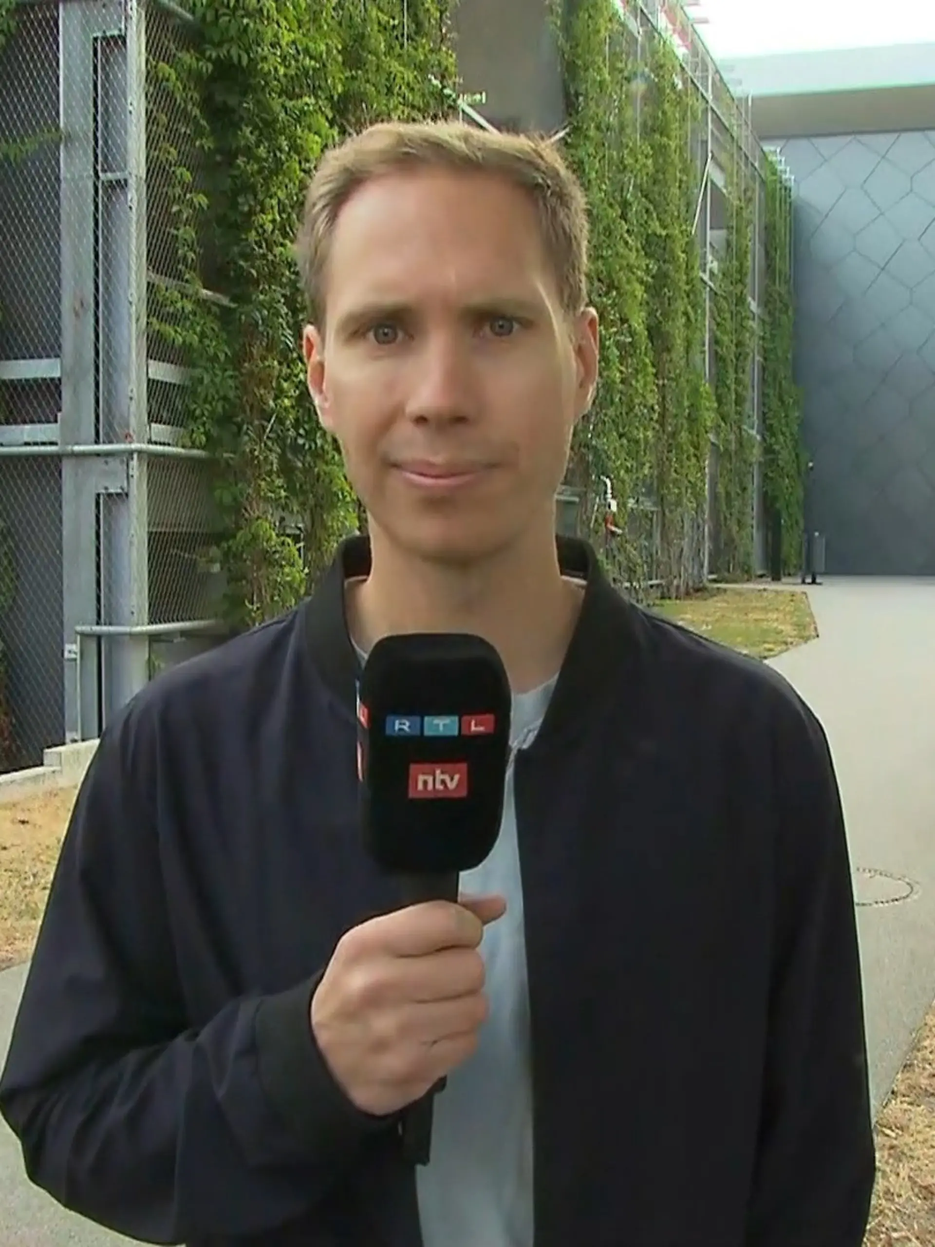 Bild zu: "Nach Klopp kommt auch ER! Weltmeister übernimmt beim DFB"