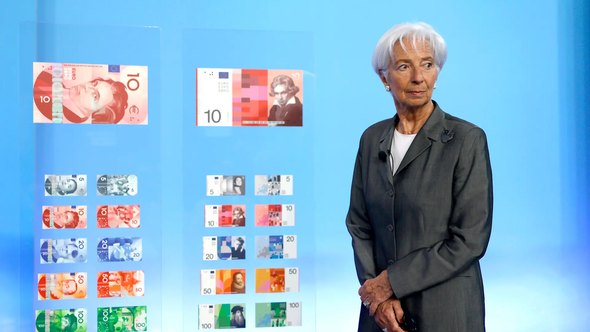 EZB-Präsidentin Christine Lagarde bei der Vorstellung von zehn Entwürfen für die neuen Euro-Banknoten