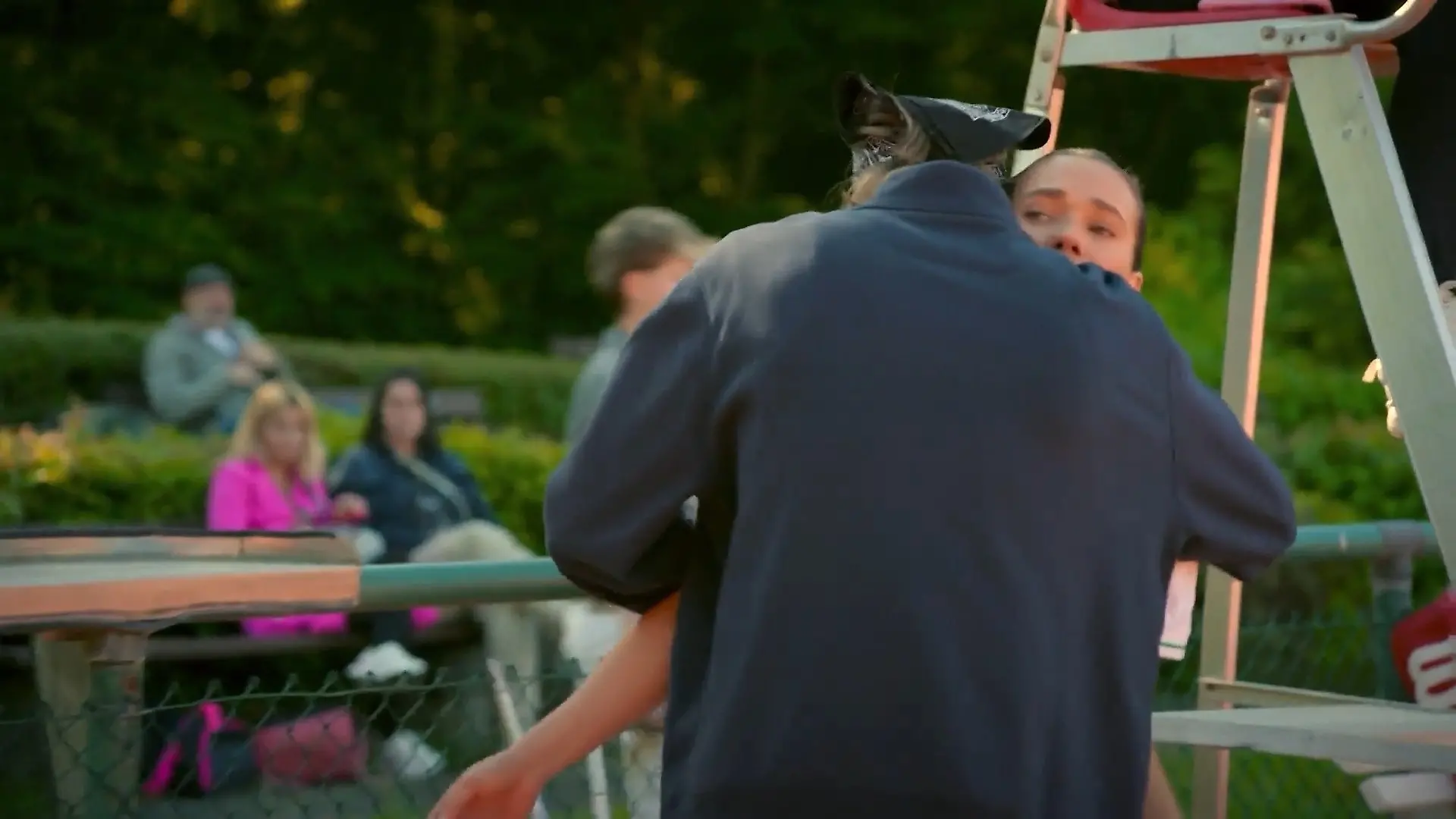 Joana wird von Valentins Nähe überrumpelt AWZ-Folge vom 05.08.26 auf RTL+