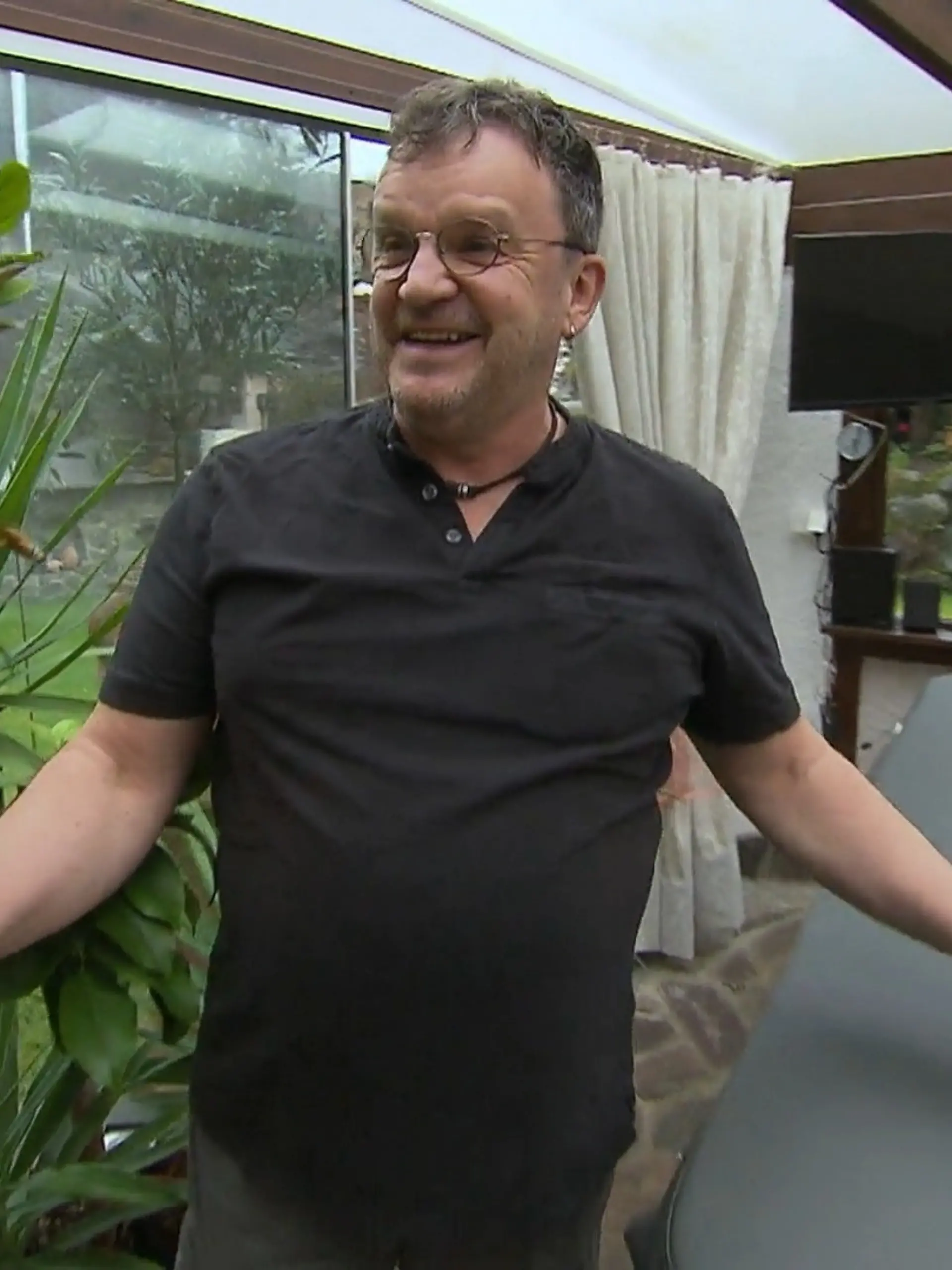 Bild zu: "Das perfekte Dinner: Jockels selbst gebautes Paradies sorgt schon vor dem Essen für Staunen"