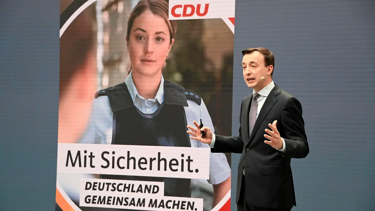 Paul Ziemiak bei der Vorstellung der Bundestagswahlkampfkampagne der CDU im Konrad-Adenauer-Haus. Berlin, 06.07.2021 *** Paul Ziemiak at the presentation of the CDUs federal election campaign at the Konrad Adenauer Haus Berlin, 06 07 2021 Foto:xF.xKernx/xFuturexImage 