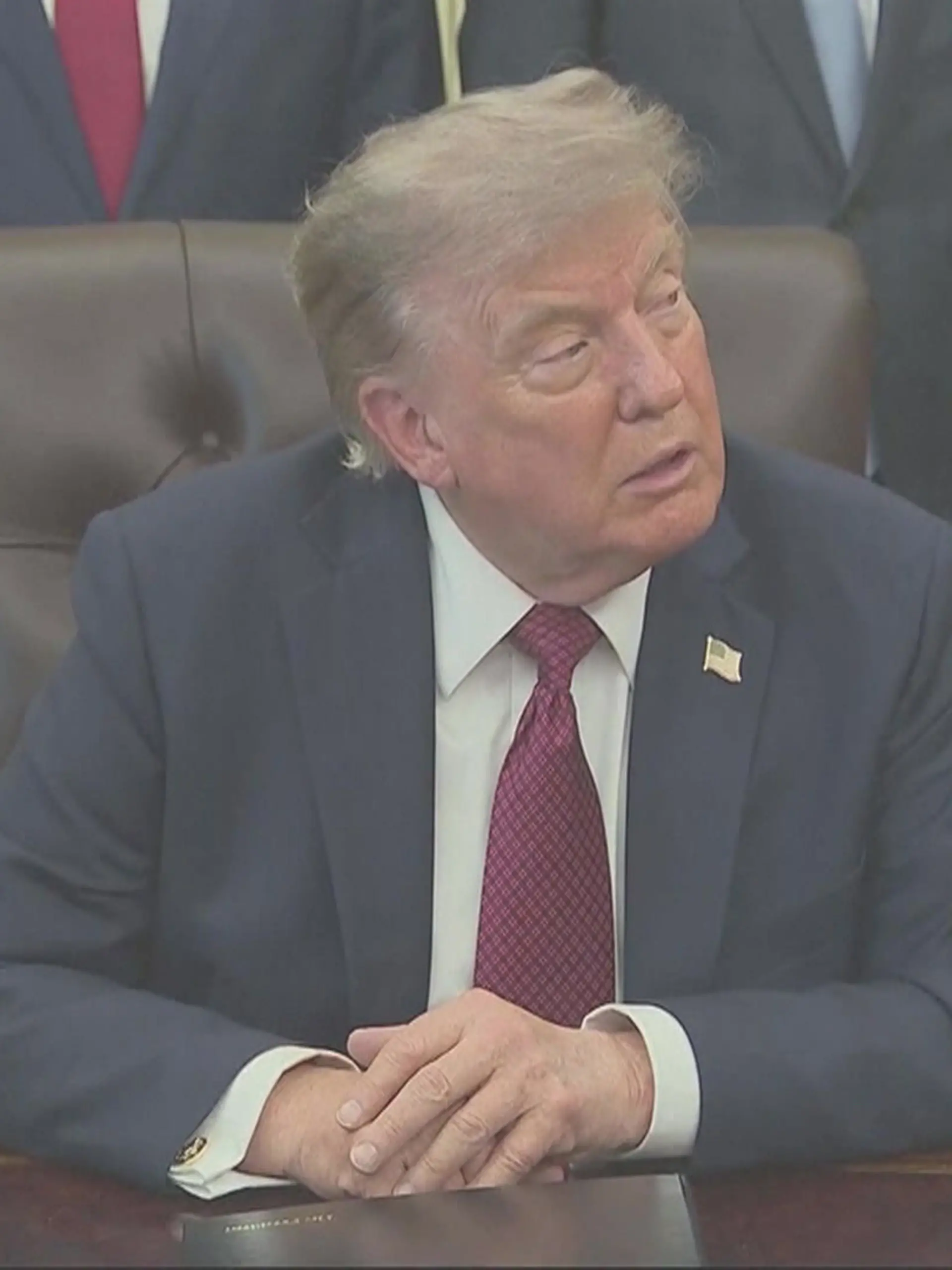 Bild zu: "Donald Trump sorgt für Eklat – weil er Weltstar als Rassisten beschimpft!"