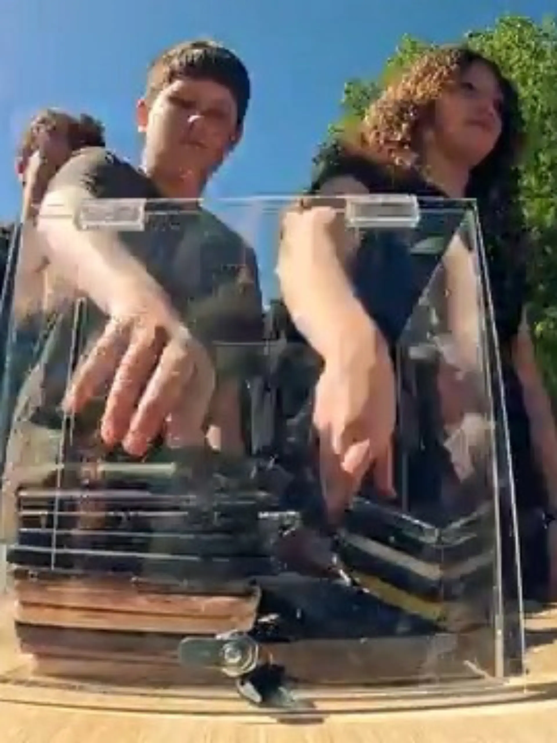 Bild zu: "BRD: Wie fanden die Schüler das Leben ohne Handy?"