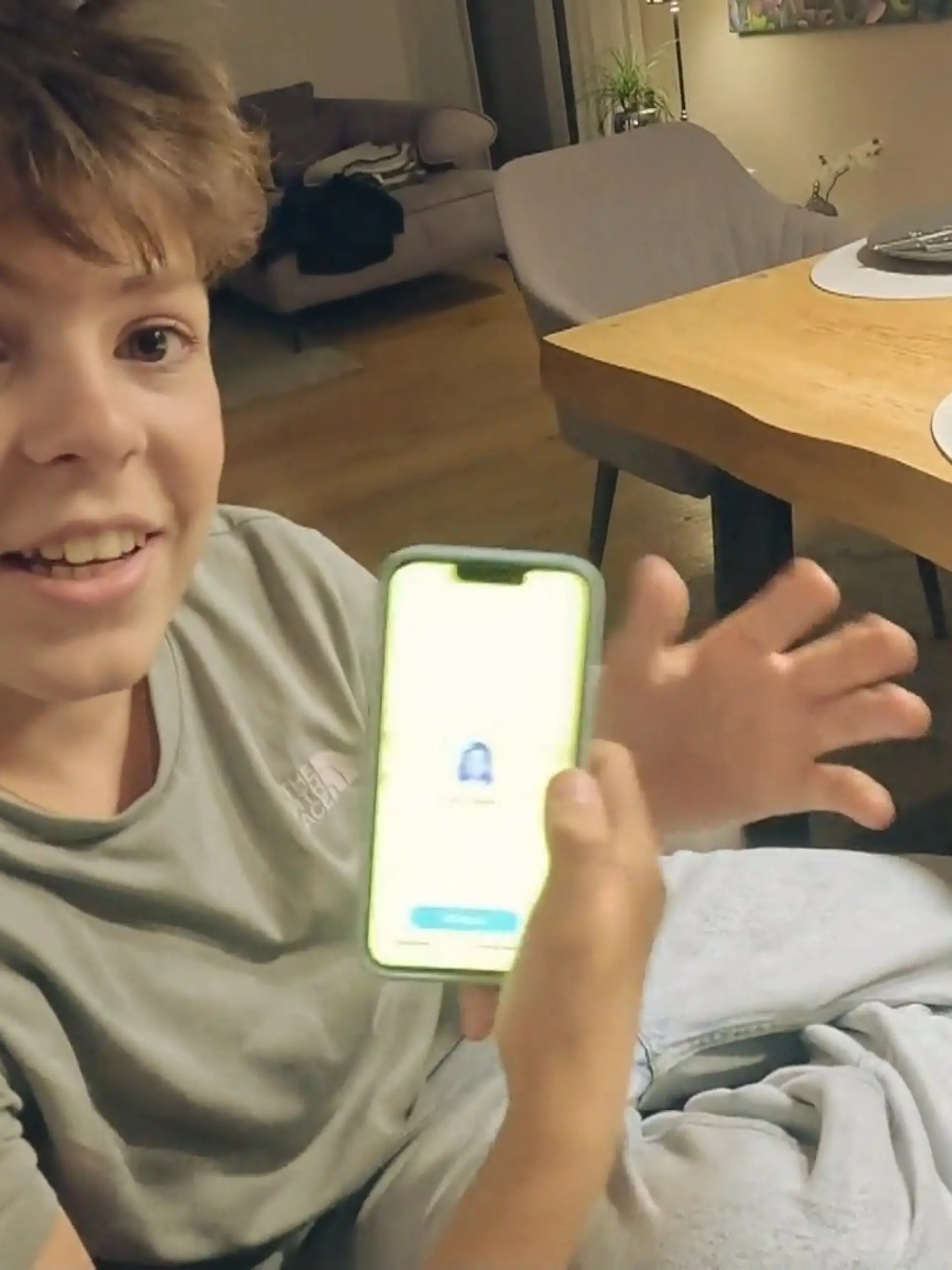 Bild zu: "BRD: Wie fanden die Schüler das Leben ohne Handy?"