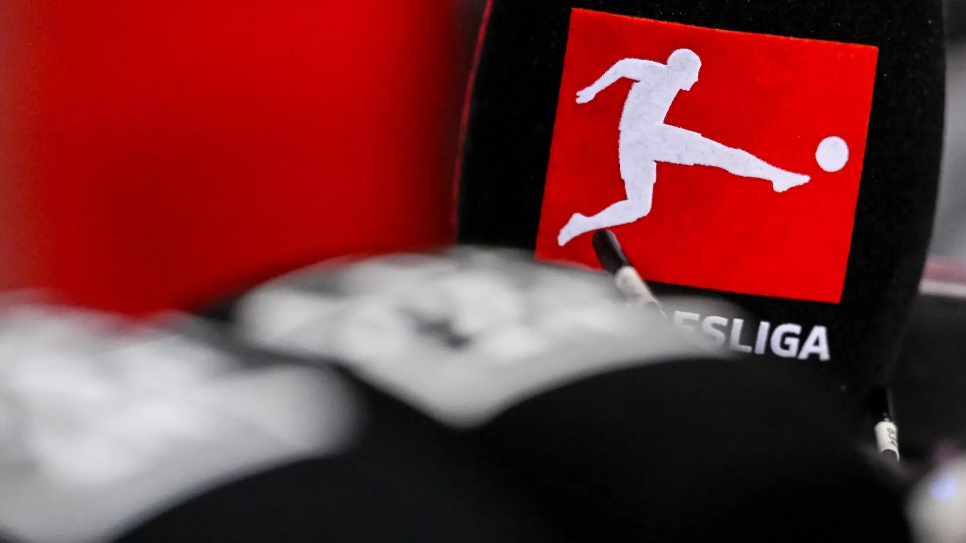 Die Bundesliga hat ein Angebot erhalten. (Archivbild)