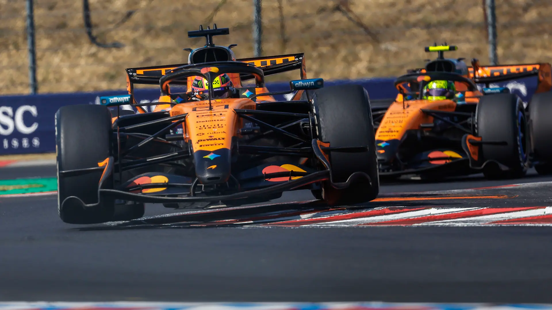 Budapest: F1 GP Hungary 2026 on July, 26, 2026, (Photo by Hoch Zwei), 81 PIASTRI Oscar (aus), McLaren F1 Team MCL40, action 01 NORRIS Lando (gbr), McLaren F1 Team MCL40, action