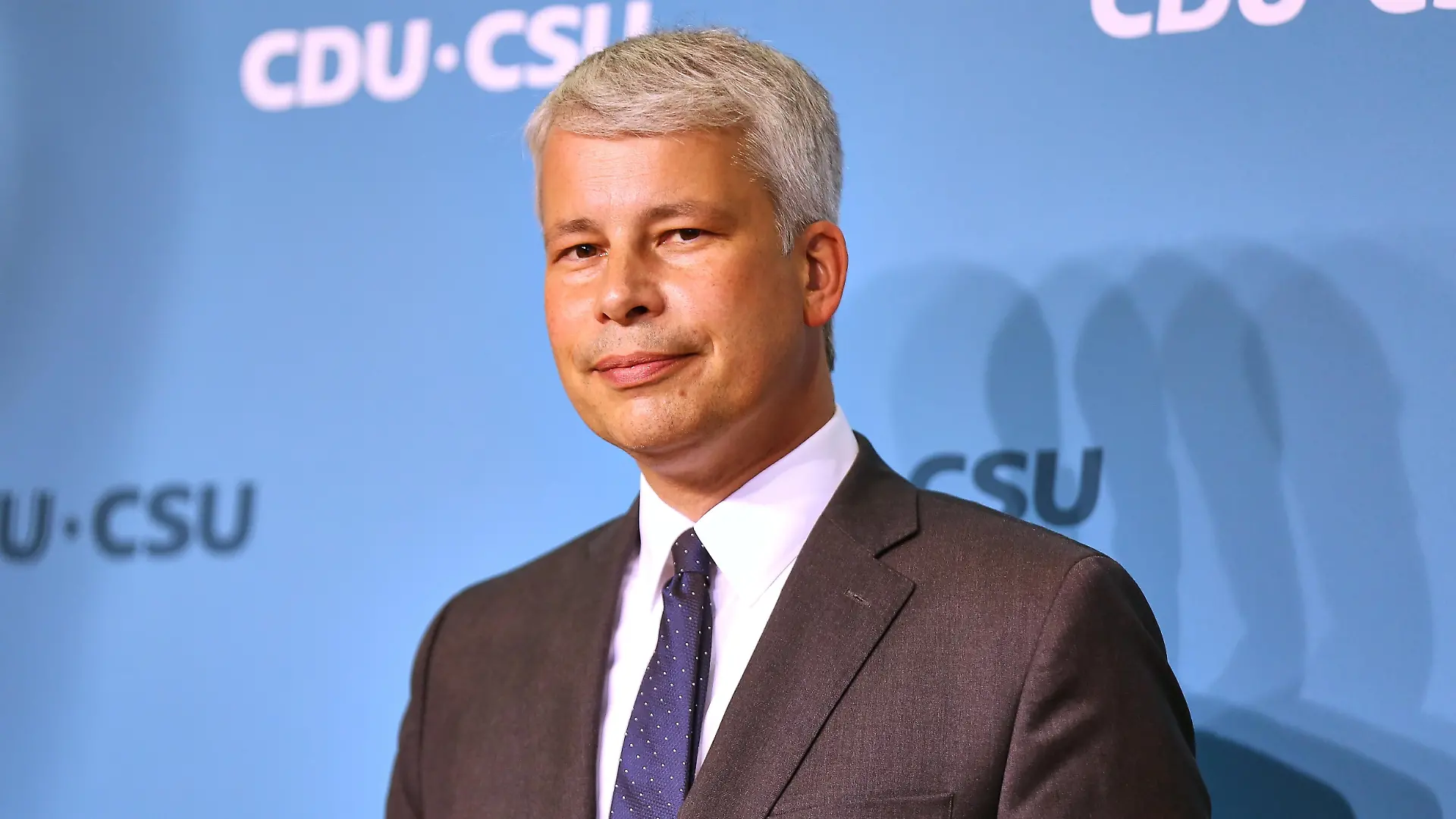 Berlin, Deutschland: Jakob-Kaiser-Haus: Pressestatement nach CDU/CSU-Fraktionsvorstandssitzung: Steffen Bilger (CDU)