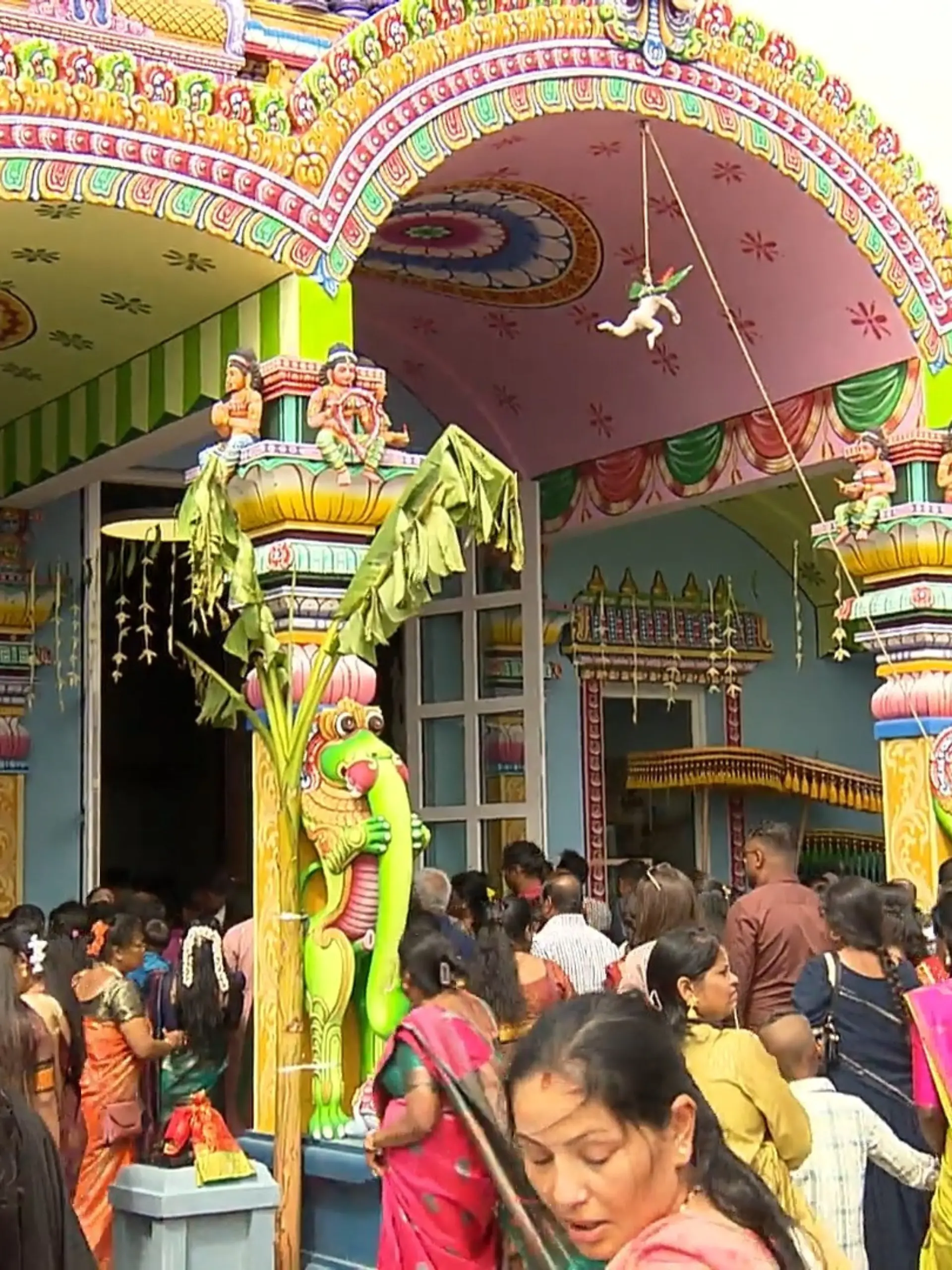 Bild zu: "Der größte Hindu-Tempel Deutschlands wird zum Pilgerort"