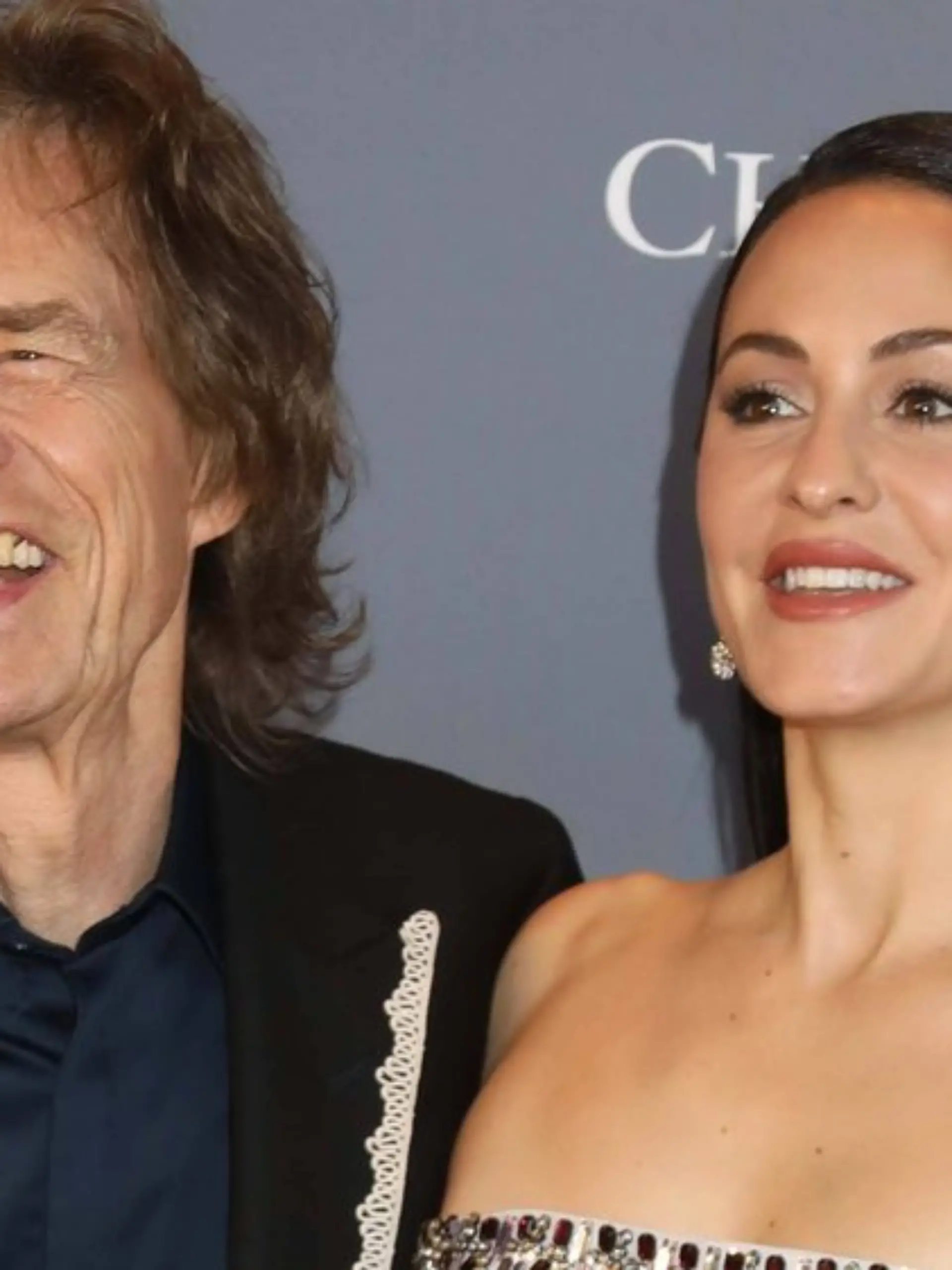 Bild zu: "Mick Jaggers Verlobte überrascht mit seltenen privaten Bildern"