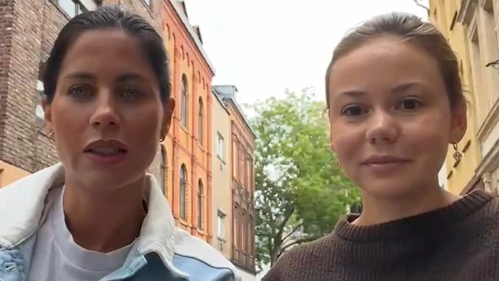 Darum genießen Valea und Theresa männerfreie Zone „Unter uns”-Stars gemeinsam im Italienurlaub