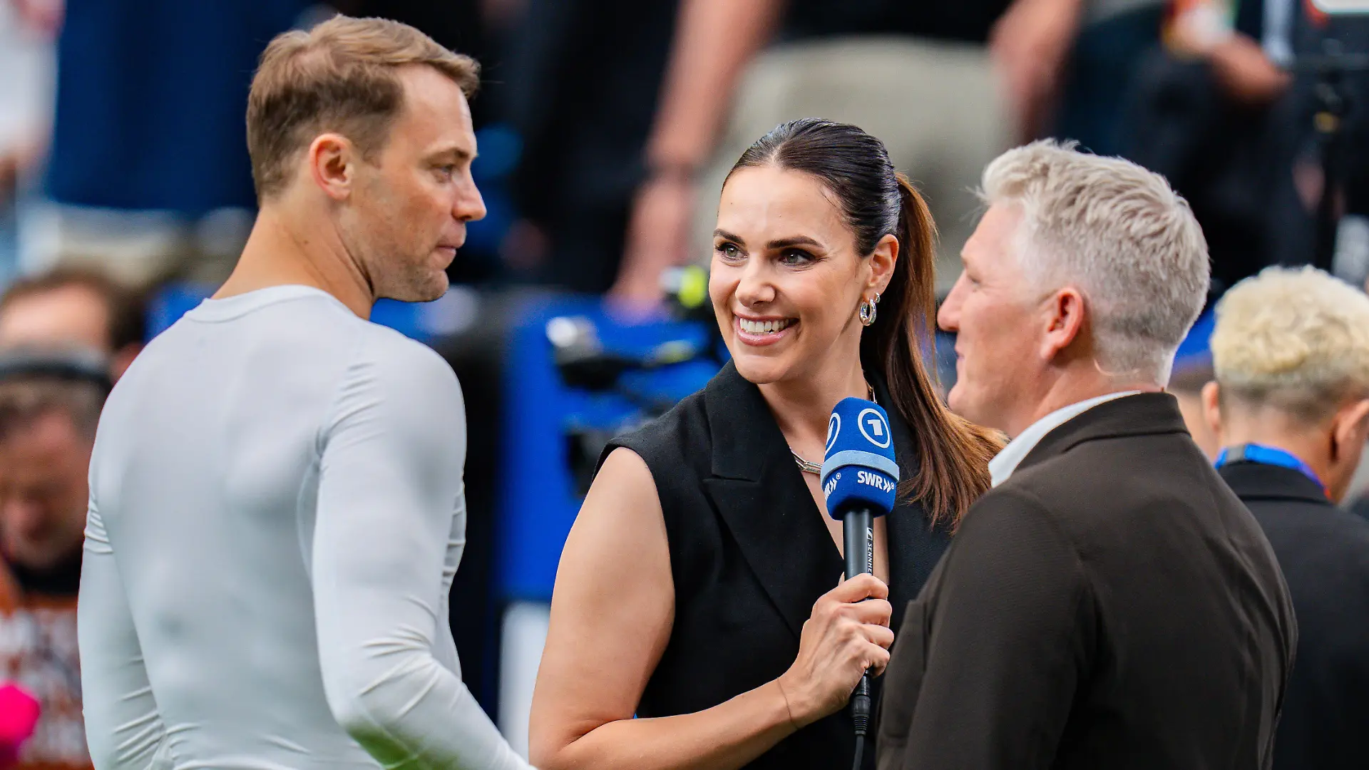 FIFA Fussball Weltmeisterschaft 2026, Gruppe E, Spiel 1, Deutschland vs. Curacao, 14.06.2026 im NRG Stadium in Houston, Texas Manuel Neuer Esther Sedlaczek und Bastian Schweinsteiger *** FIFA World Cup 2026, Group E, Match 1, Germany vs Curacao, 14 06 2026 at NRG Stadium in Houston, Texas Manuel Neuer Esther Sedlaczek and Bastian Schweinsteiger Copyright: xBahhoxKarax