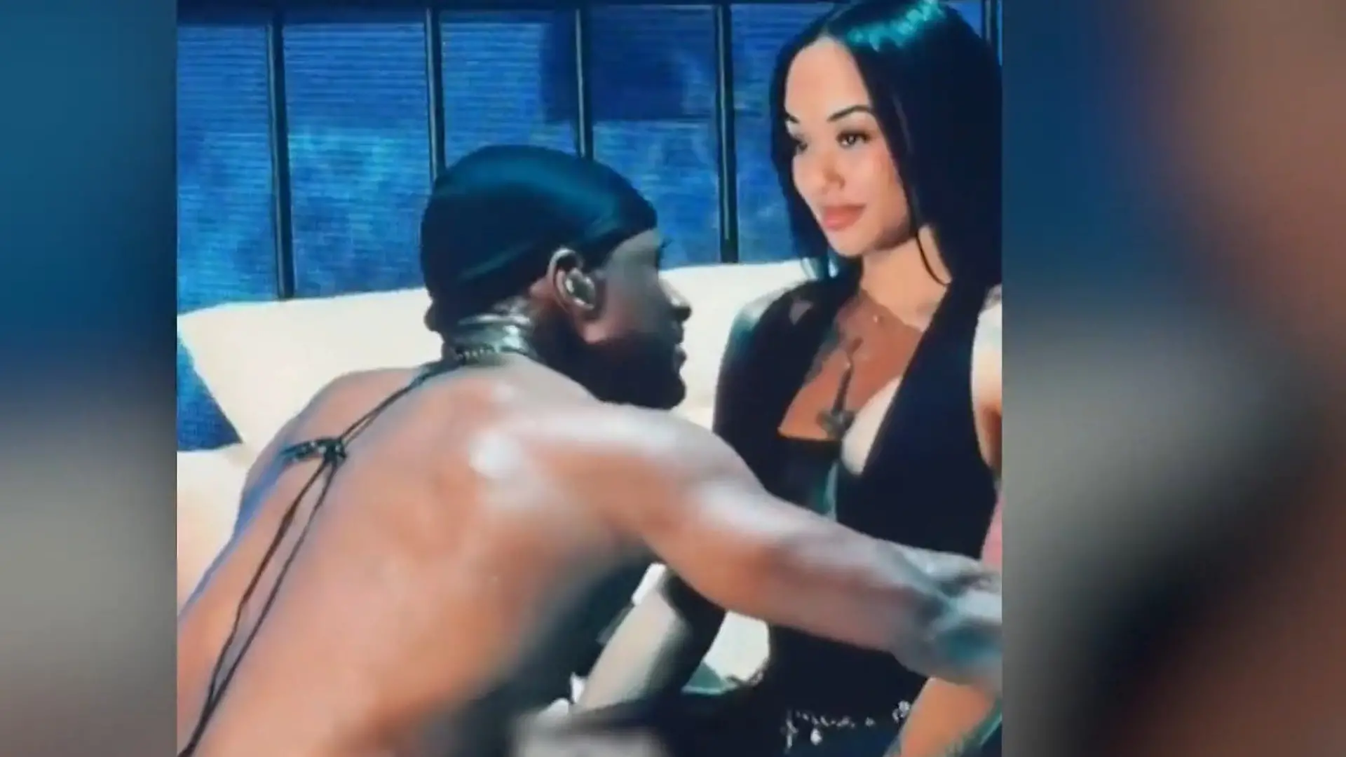 Weil es ihr peinlich ist? Fan blockt intimen Moment mit Weltstar ab – mitten auf der Bühne Bei Usher-Konzert