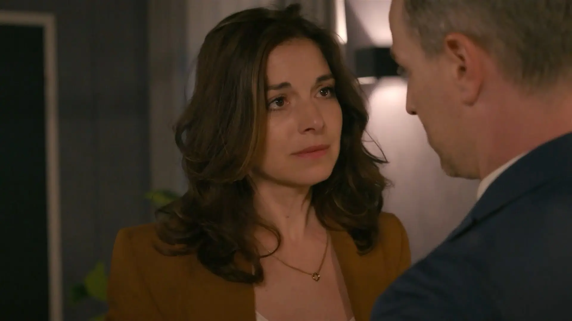 Gabriella klagt sich an: "Ich habe als Mutter versagt!" AWZ-Folge vom 17.08.26 bei RTL