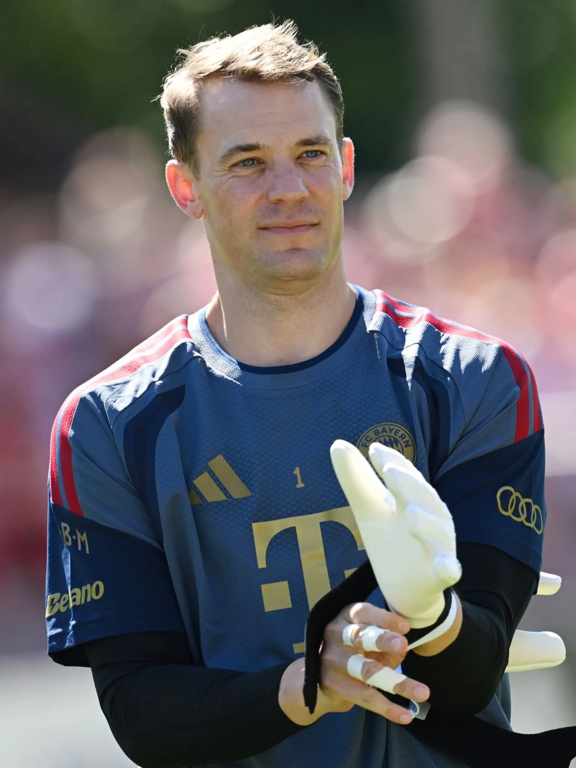 Bild zu: "Neuer deutet Karriereende an"