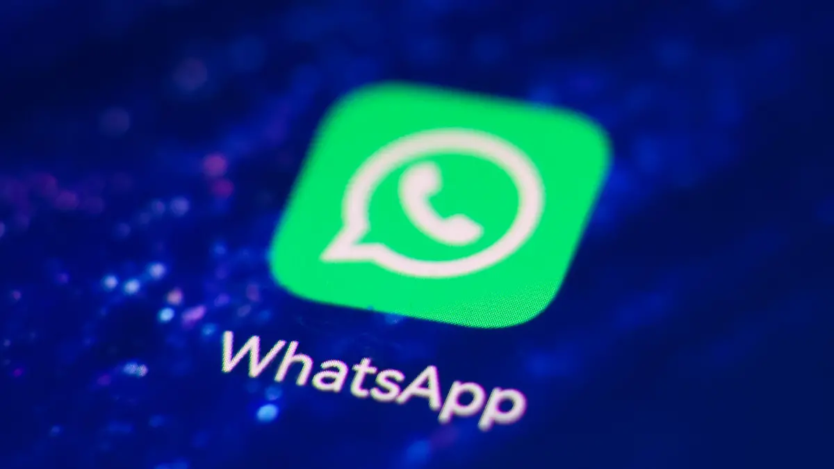 WhatsApp Security Flaw Exposes Photos on Lock Screen