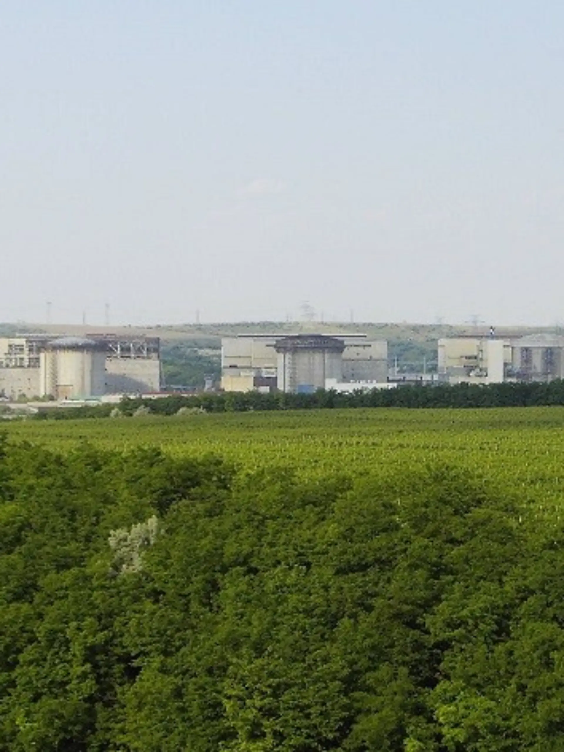KHNP to supply voltage stabilizers to Romania This photo, provided by Korea Hydro and Nuclear Power Co. (KHNP), shows the Cernavoda Nuclear Power Plant in Cernavoda, Romania. The South Korean company said on May 27, 2021, that it has been selected as the supplier of voltage stabilizers to the Romanian nuclear power station in international bidding. (PHOTO NOT FOR SALE) (Yonhap)/2021-05-27 16:34:38/