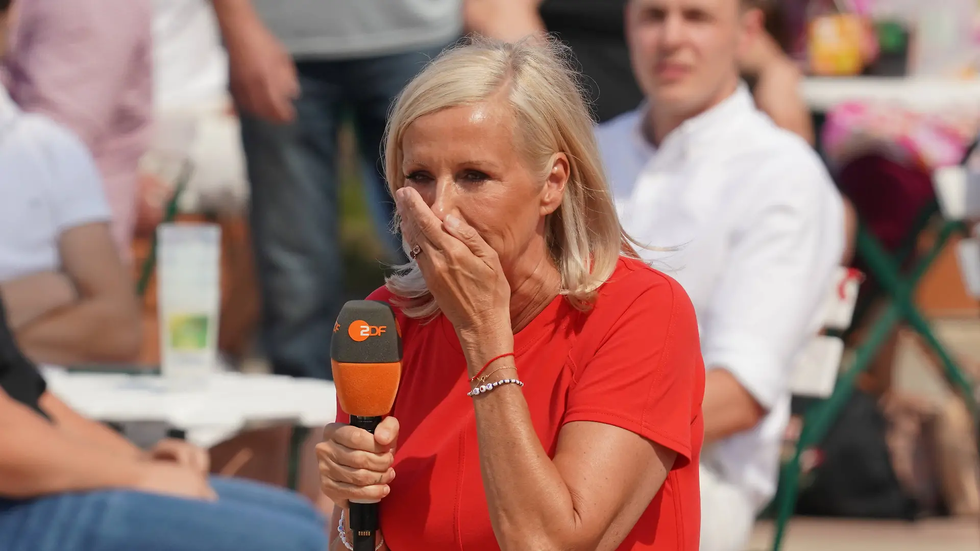 Andrea Kiewel berichtet von ihrer sorgenvollen Flucht aus dem Brandgebiet.