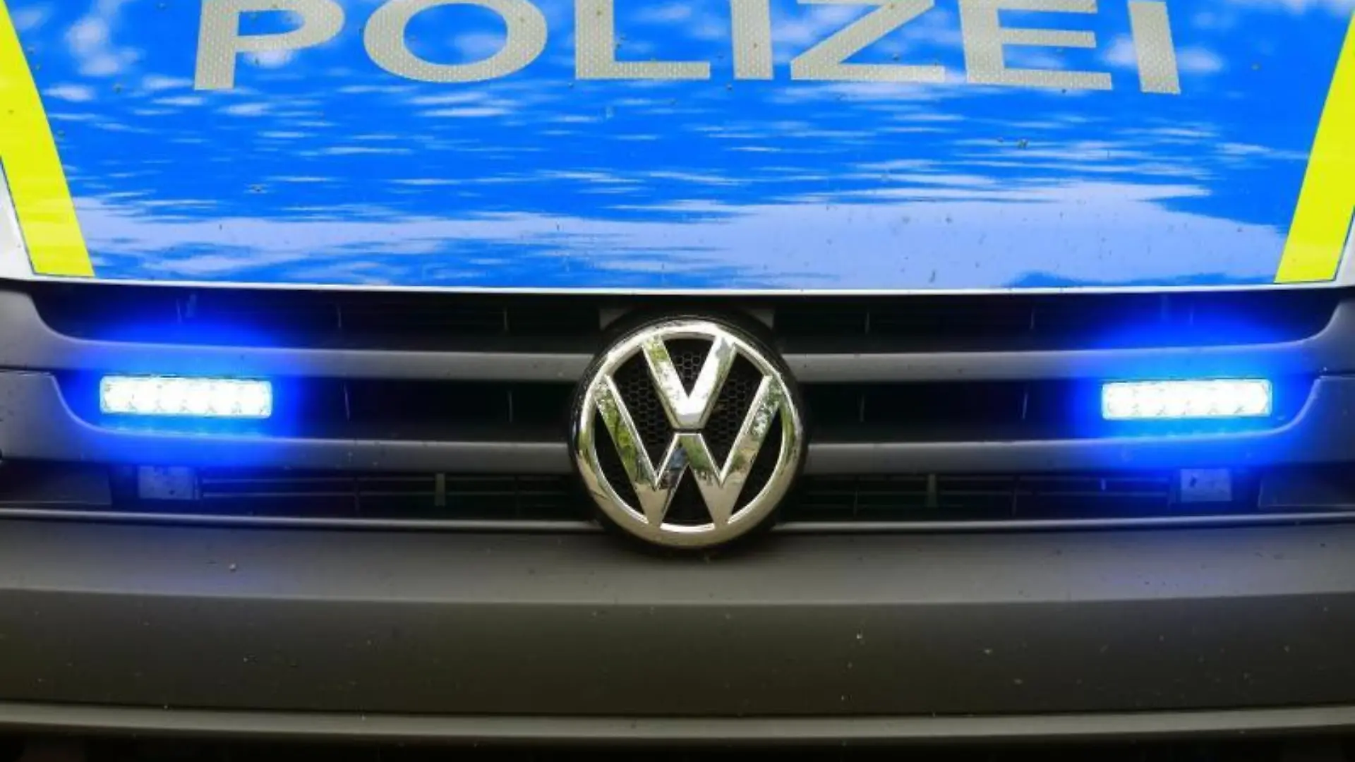 Polizei-Fahrzeug
