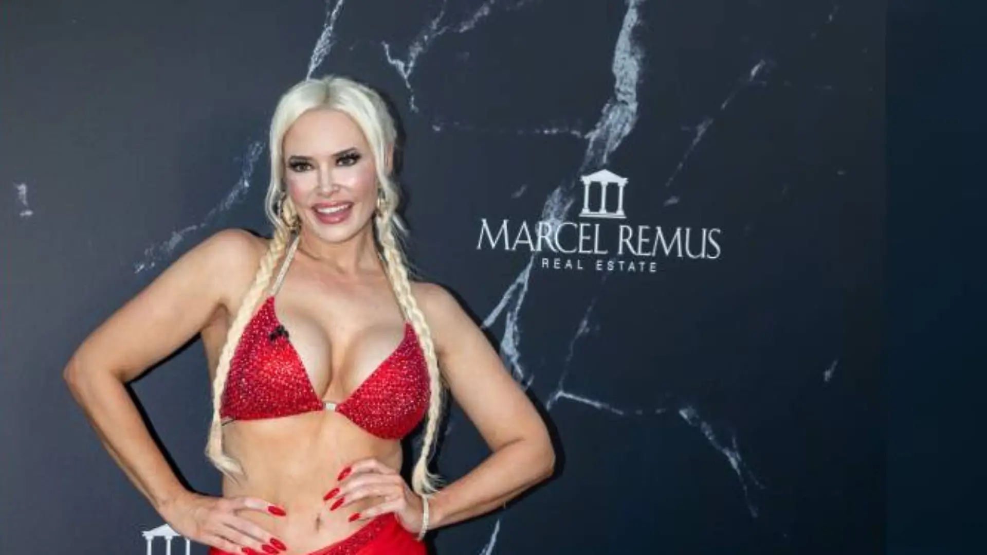 Daniela Katzenberger kam im Glitzer-Bikini zur Remus-Lifestyle-Night auf Mallorca.