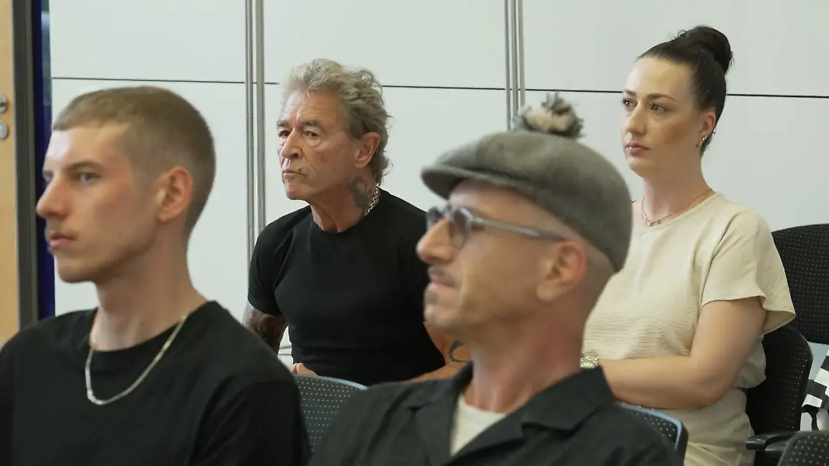 Peter Maffay war dabei: Künstliche Intelligenz hat Songs verwendet - RTL.de