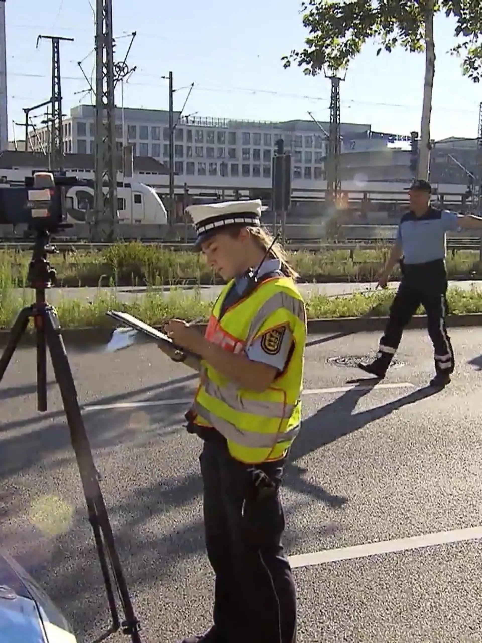 Bild zu: "Mehr Blitzer, mehr Kontrollen – das droht Autofahrern"