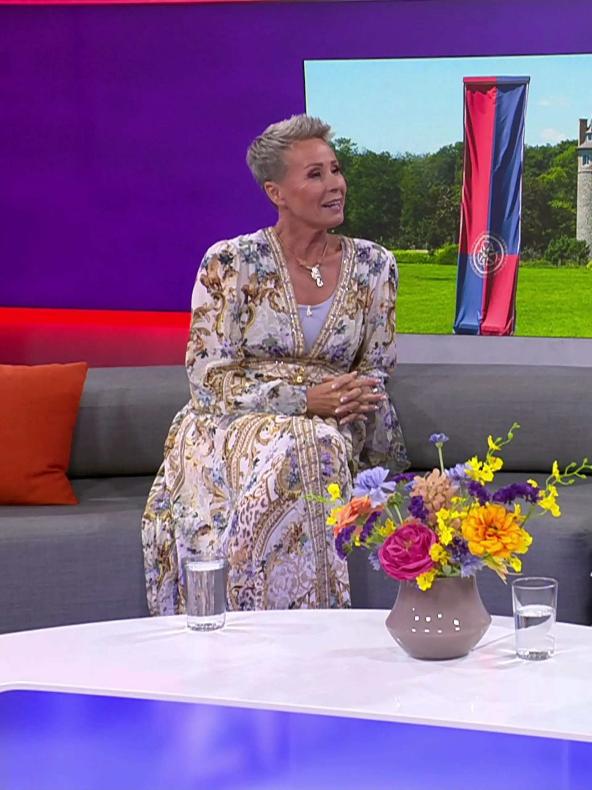 Sonja Zietlow im Talk bei Punkt 12