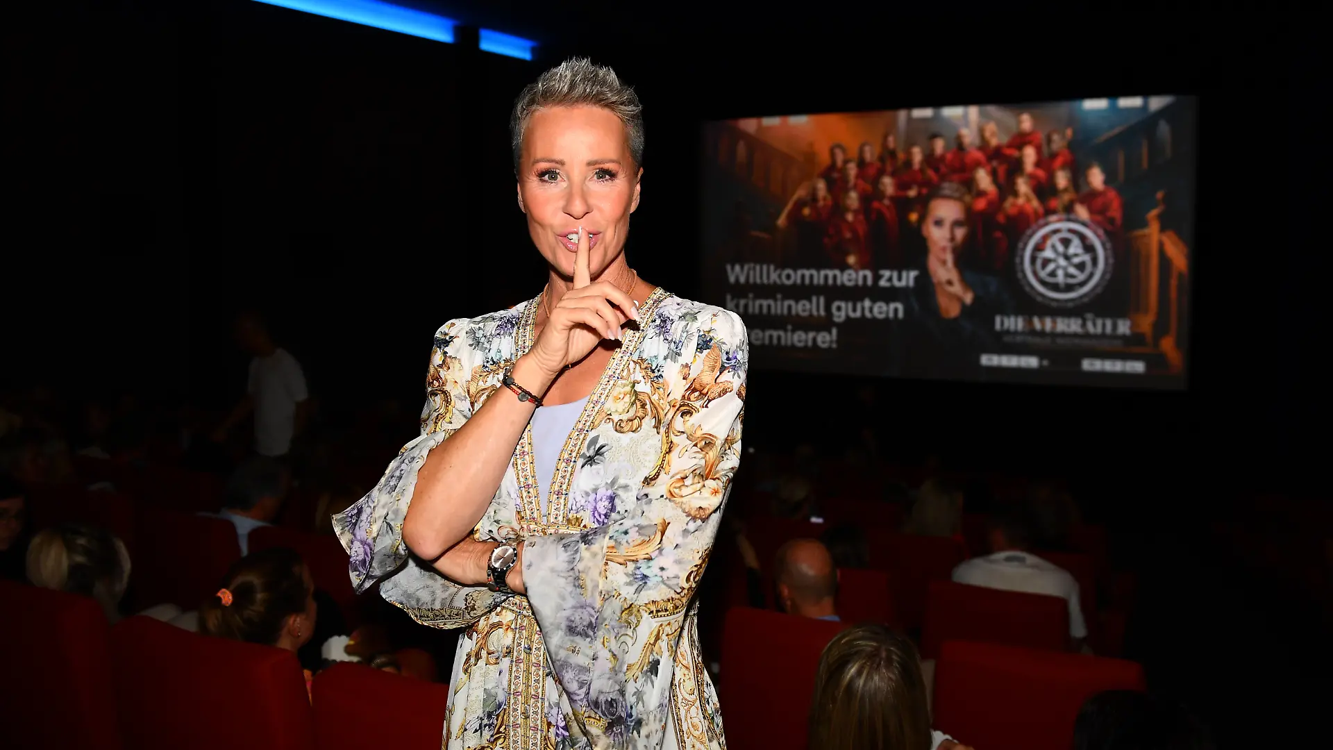 Moderatorin Sonja Zietlow bei der Premiere der vierten Staffel von „Die Verräter – Vertraue niemandem”.