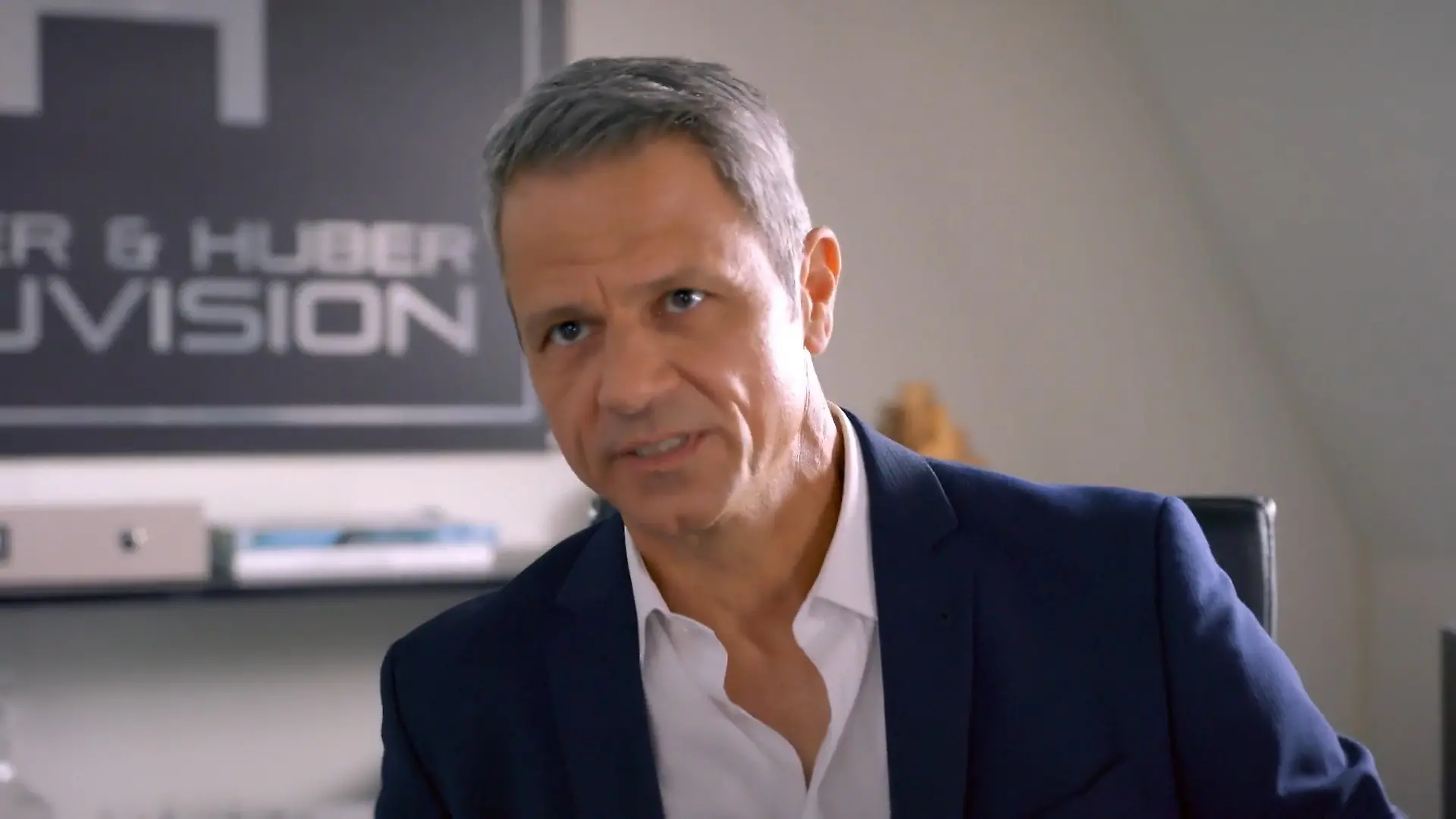 Wird Benedikt Ute für 10 Millionen Euro in den Rücken fallen? „Unter uns“-Folge vom 24. August 2026 bei RTL
