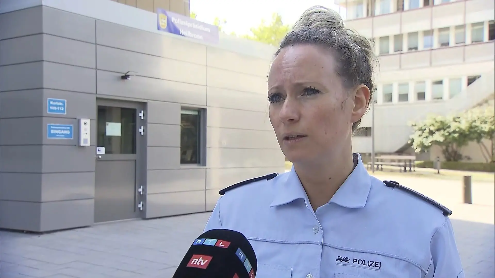 Messer-Attacke mit 14! Was trieb das Mädchen an? Polizei ermittelt wegen versuchten Mordes