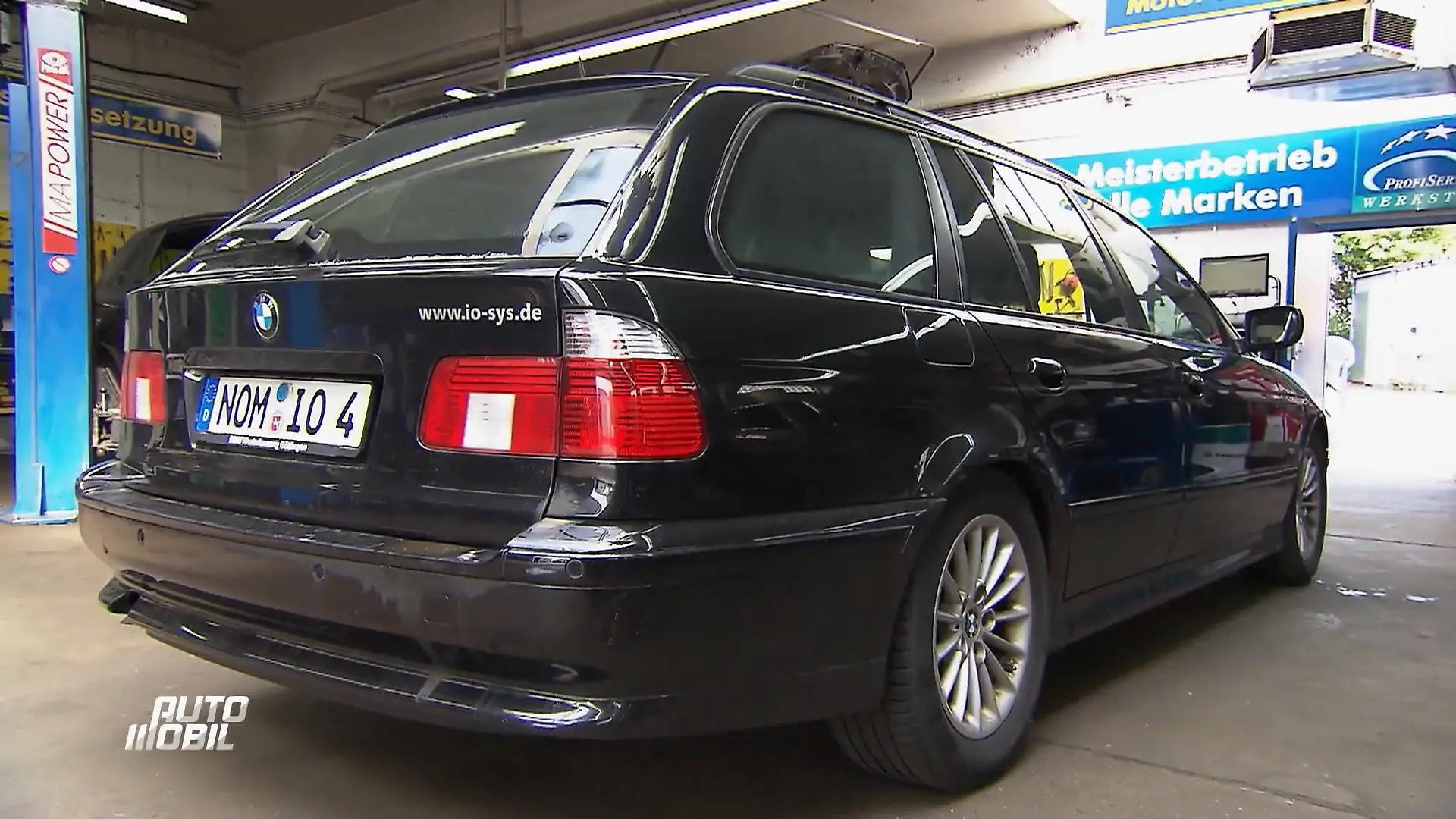 Finden die Autodoktoren endlich den Grund? BMW startet nur mit Hilfe