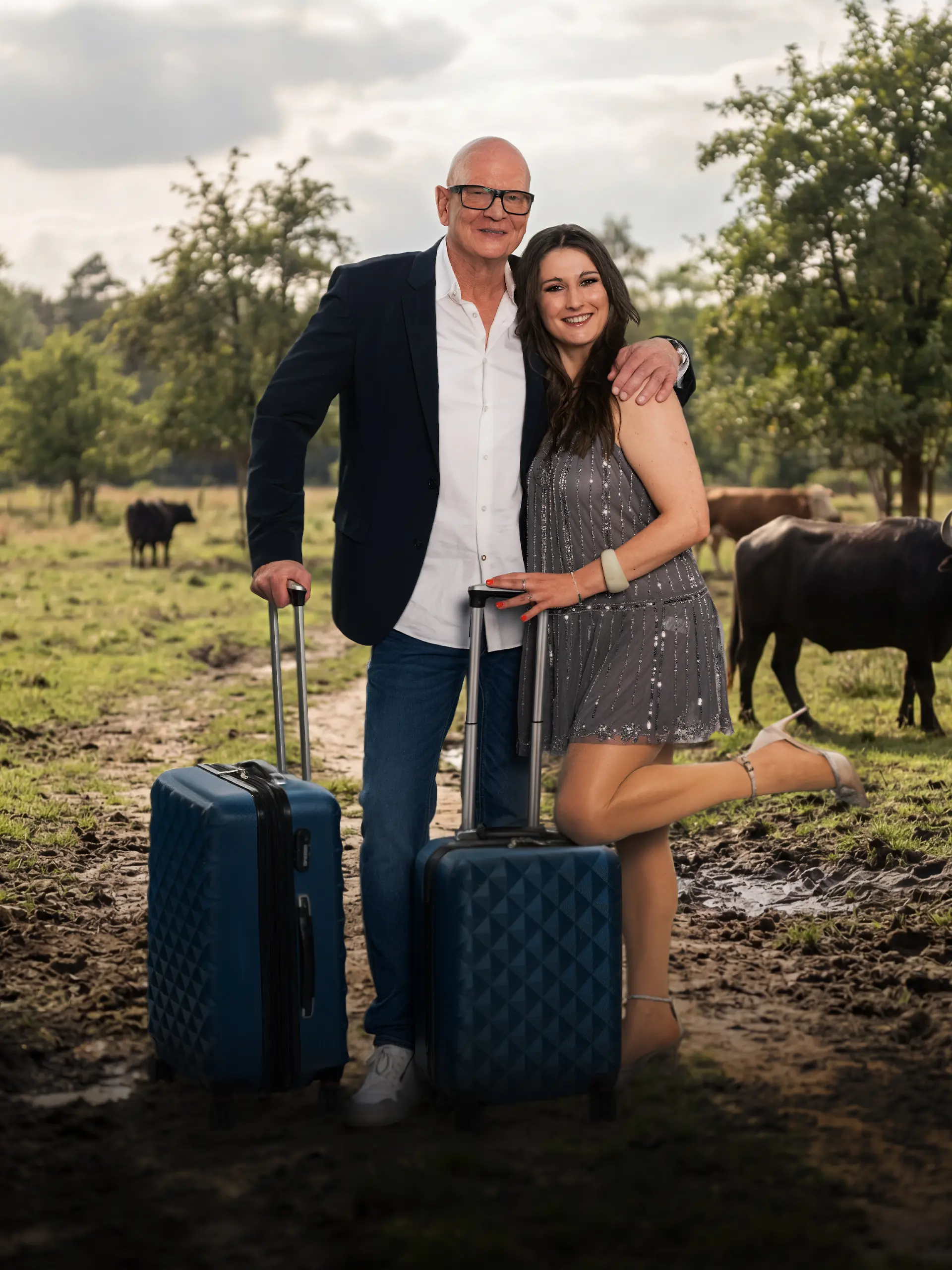 TV-Kommissar Michael Naseband (60) und Freundin Shelly (30) stellen ihre Liebe beim Sommerhaus unter Beweis