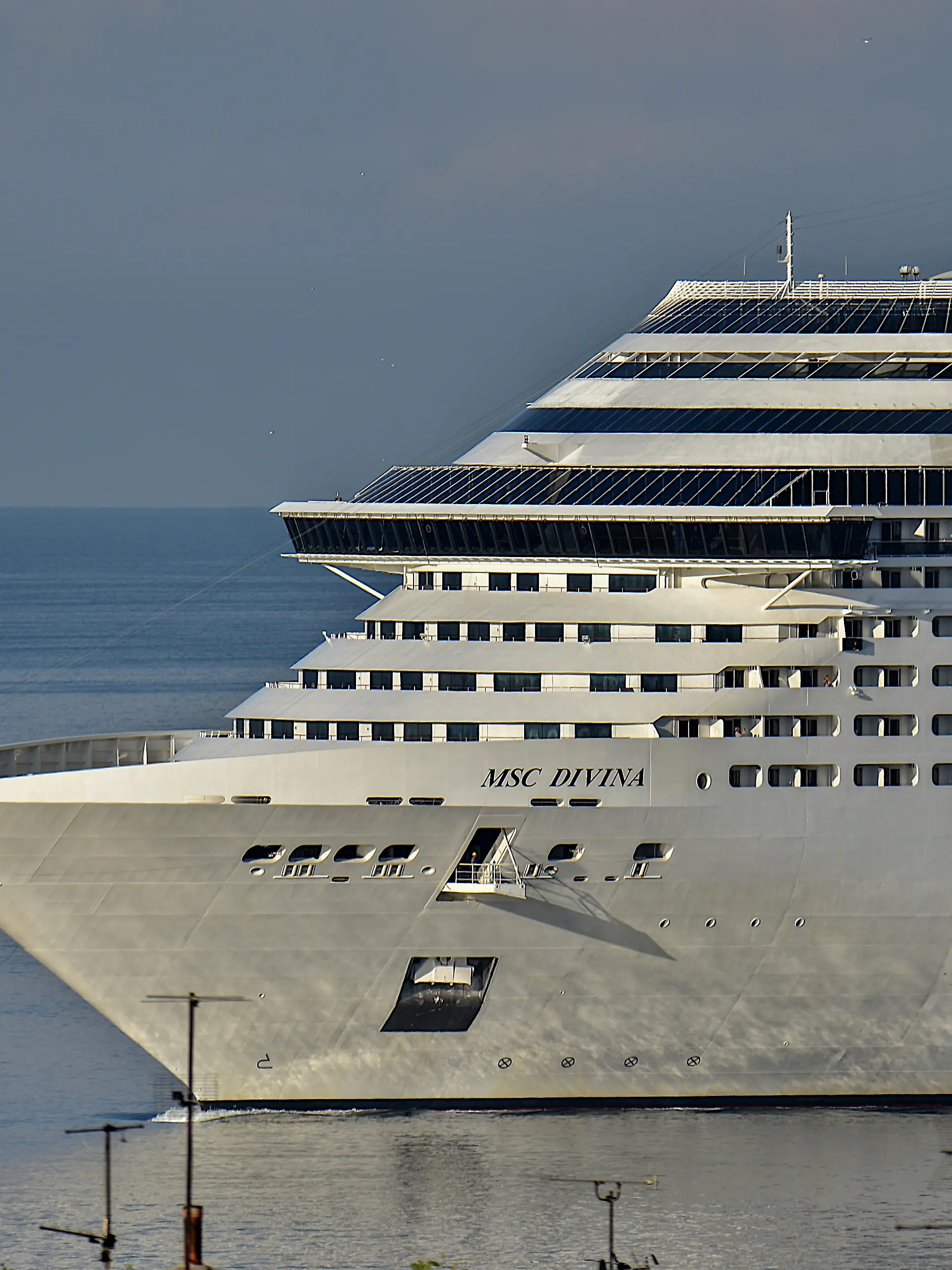 Auf der „MSC Divina” sorgten sechs Passagiere für Unruhe