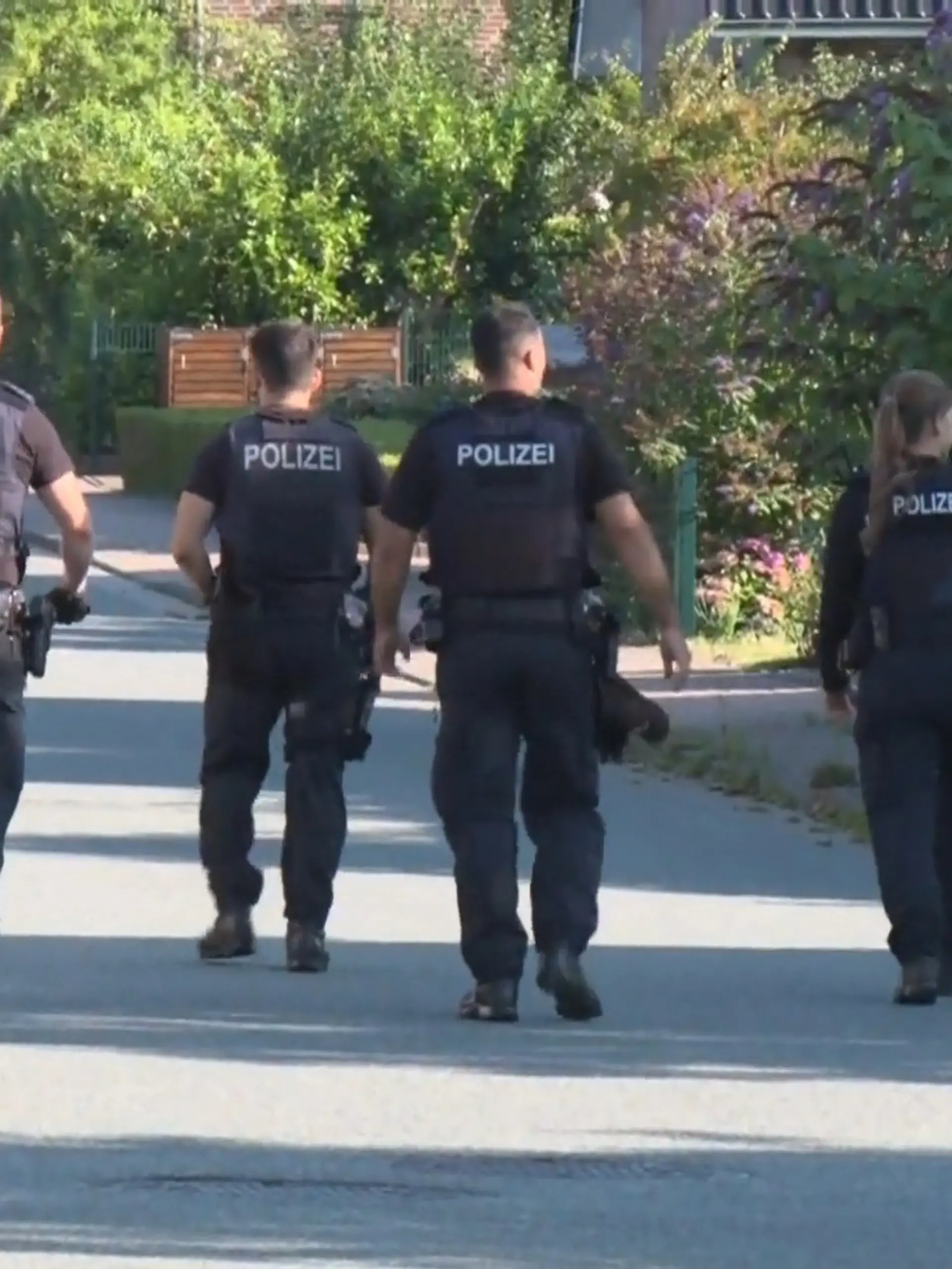 Bild zu: "Vermisste Bella – Kinderleiche in Preetz gefunden"