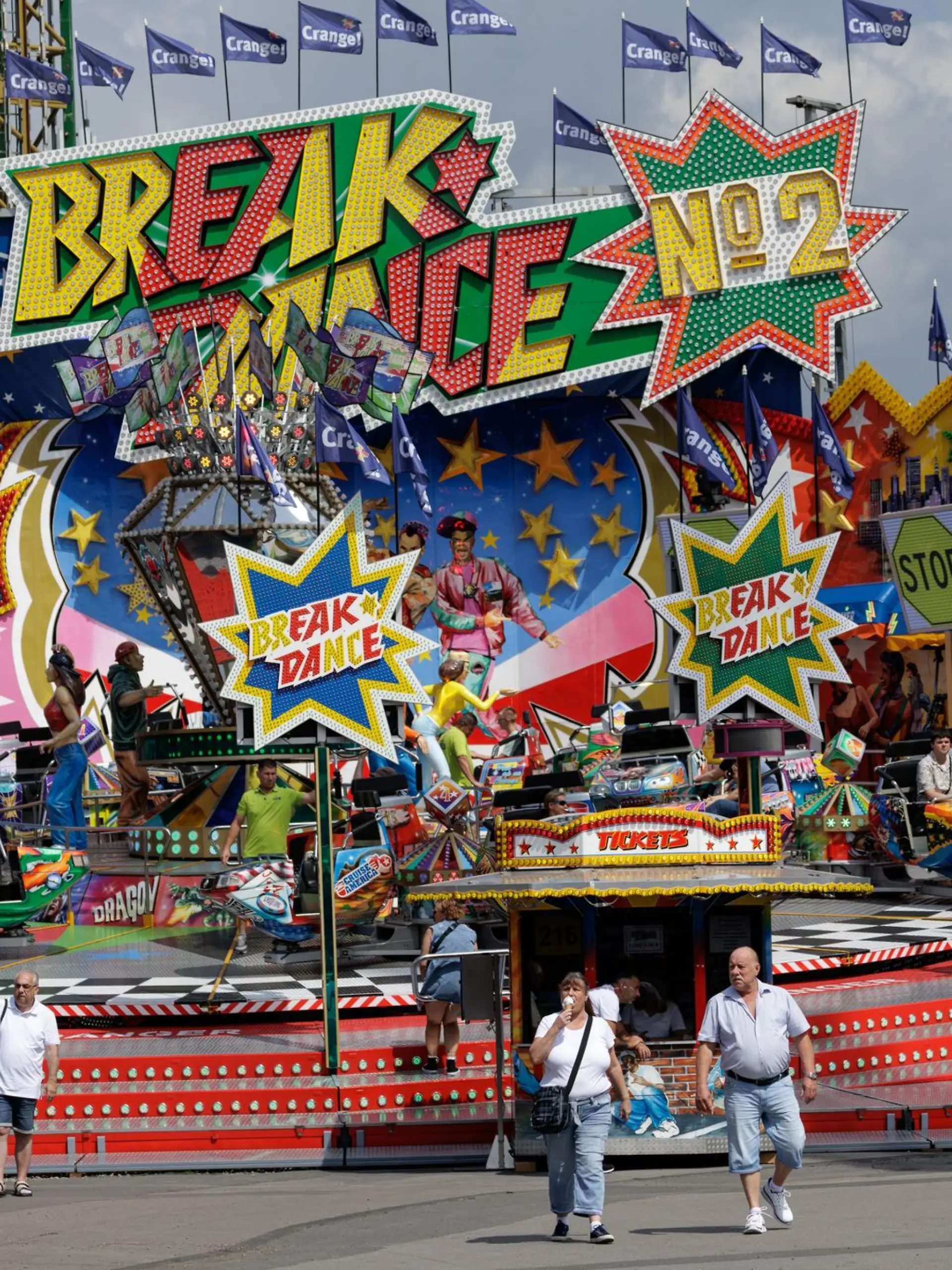 Bild zu: "Neue Attraktionen auf Cranger Kirmes"