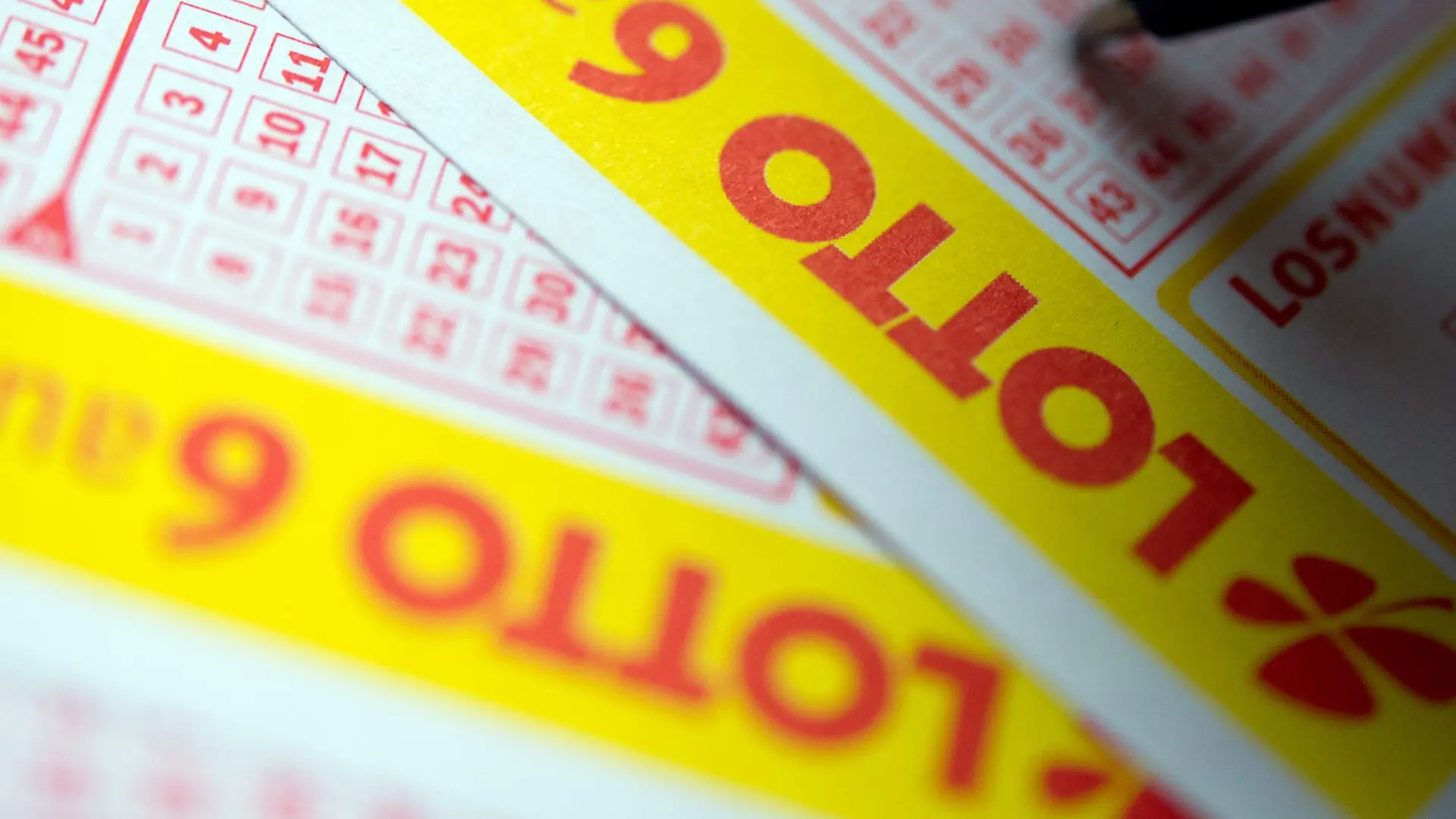 Ein Schleswig-Holsteiner gewinnt Millionen! Und doch ist der Jackpot noch intakt. (Archivbild)
