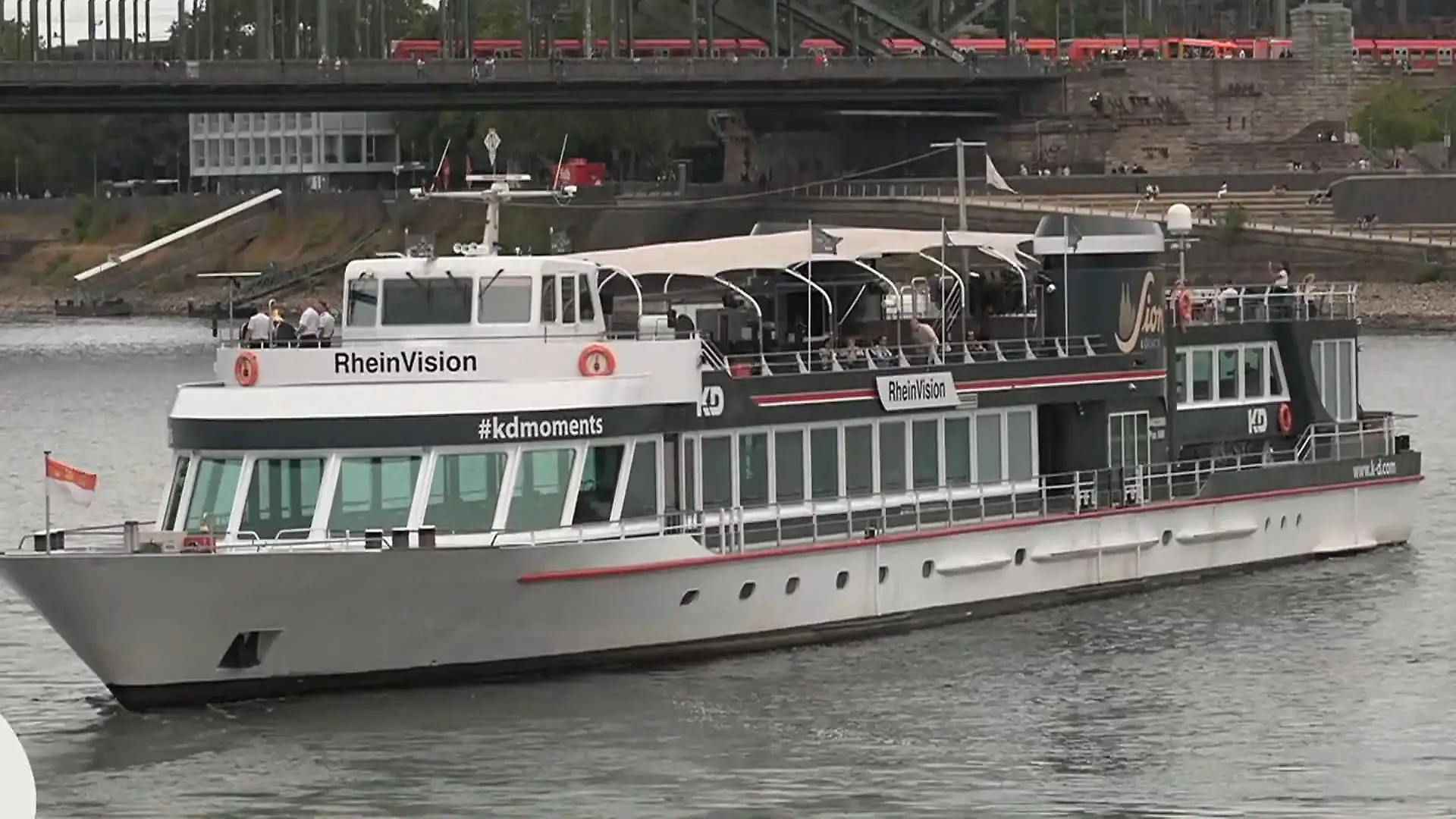 Niedrigwasser-Gipfel in Bonn Rekordtiefstand im Rhein