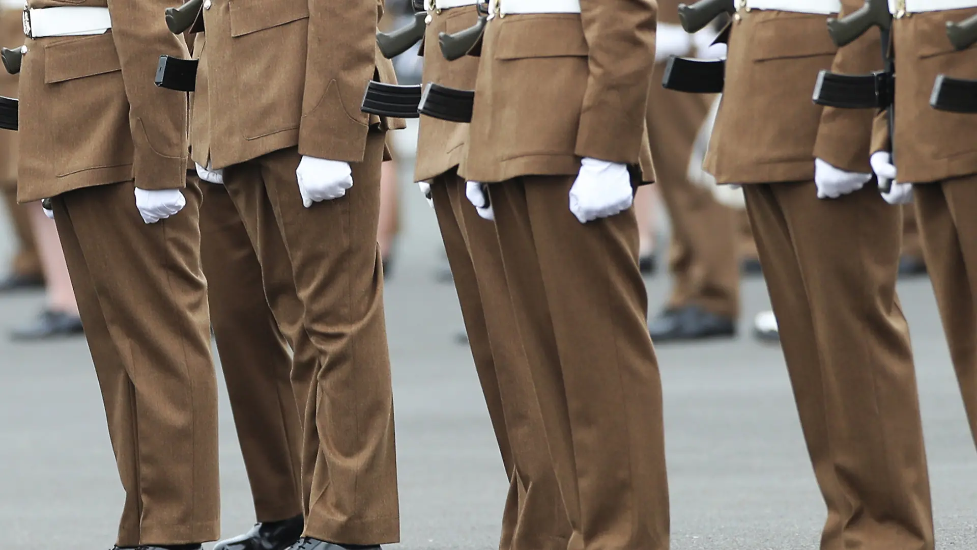 ARCHIV - 10.09.2020, Großbritannien, Harrogate: Abschlussparade der Junior-Soldaten am Army Foundation College (AFC). Die Militärschule ist die einzige Ausbildungsstätte der britischen Armee für Rekruten unter 18 Jahren. Foto: Danny Lawson/PA Wire/dpa +++ dpa-Bildfunk +++