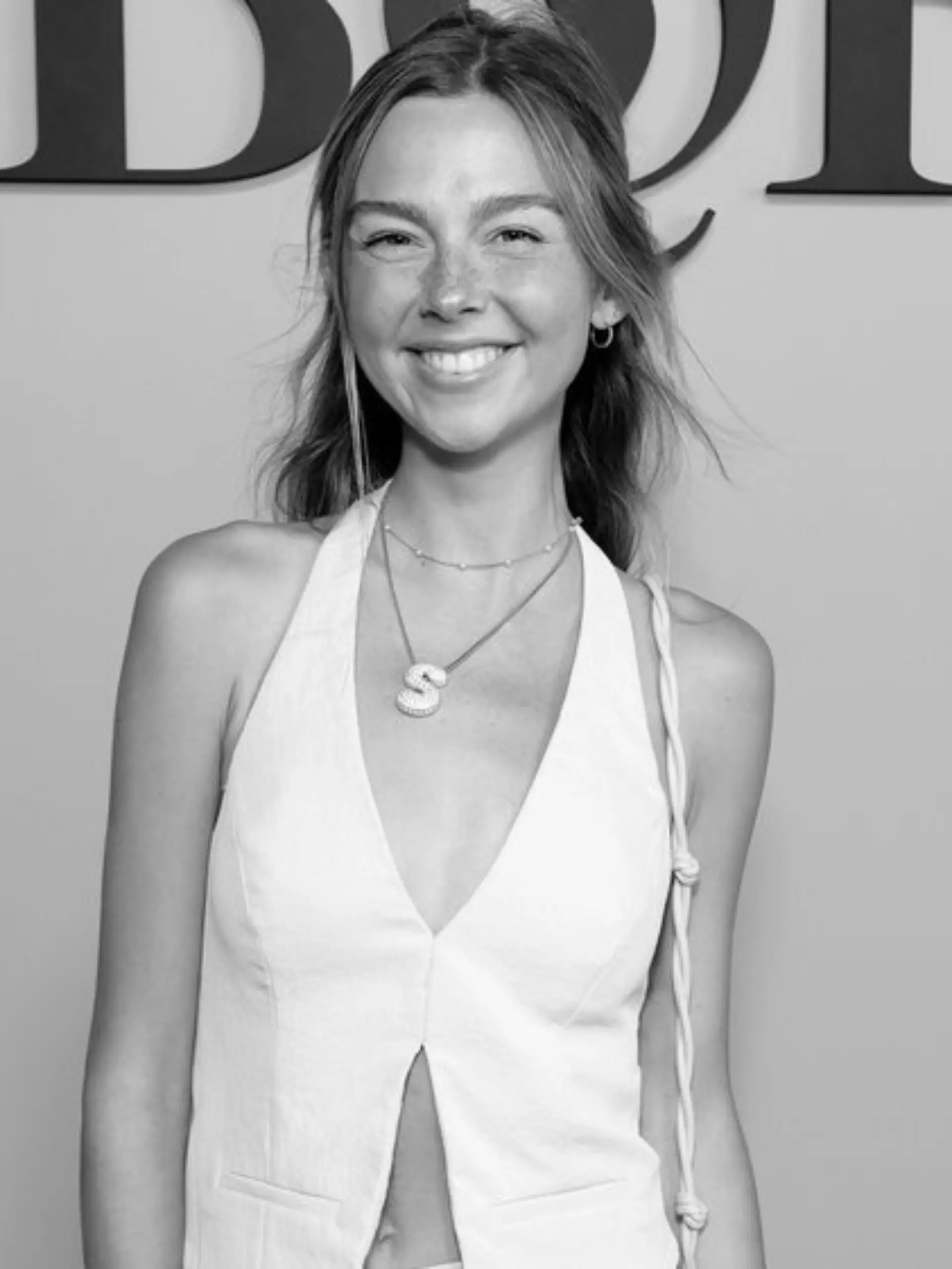 Bild zu: "Influencerin (†26) verliert Kampf gegen seltenen Krebs"