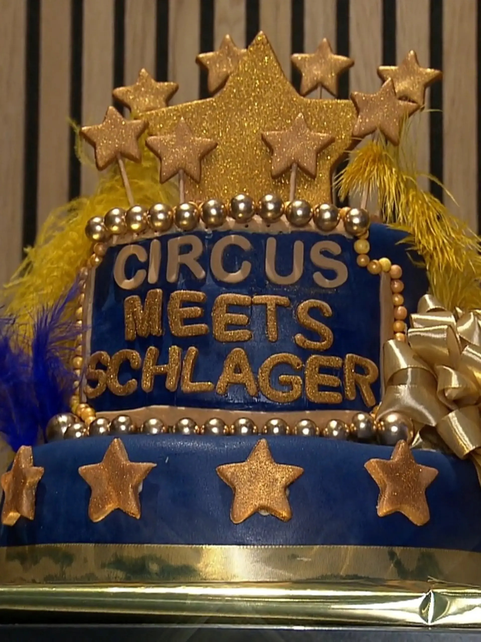 Bild zu: "Roncalli präsentiert „Circus meets Schlager“"