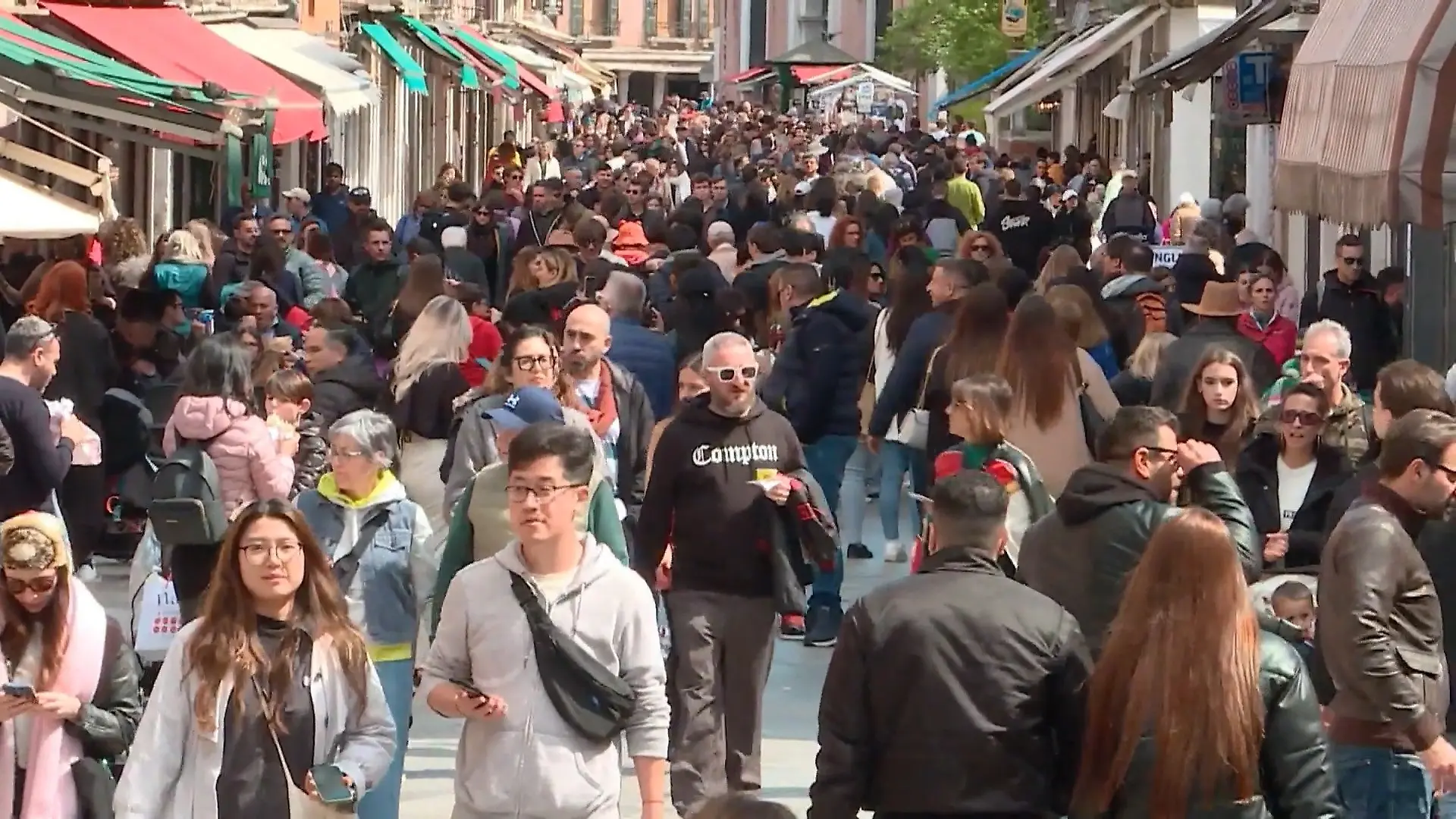 Bild von Problem Overtourism - Touristen müssen blechen!