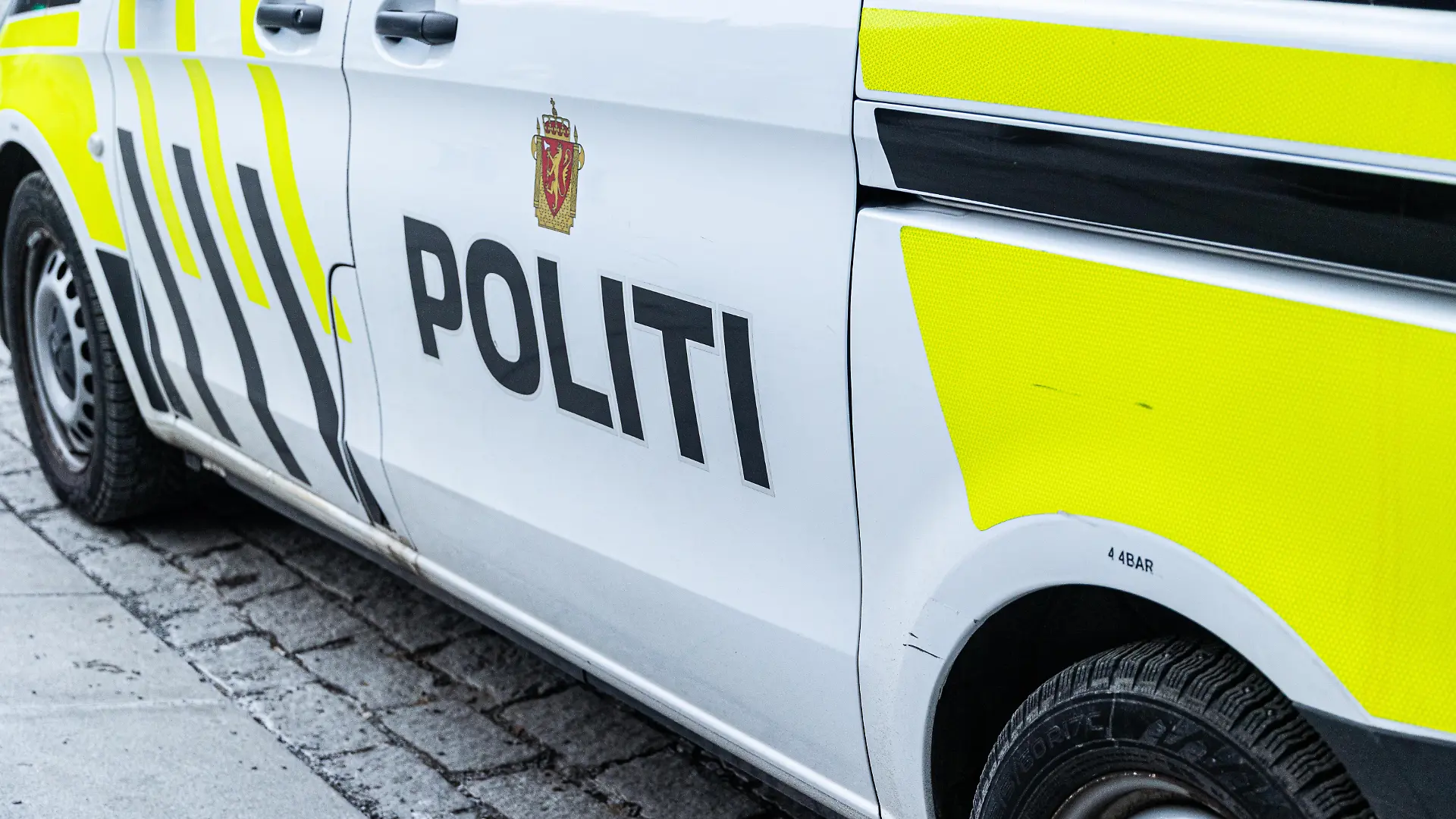 Die Polizei in Norwegen wurde am Samstag (8. August) zu einem Reisebus-Unfall gerufen