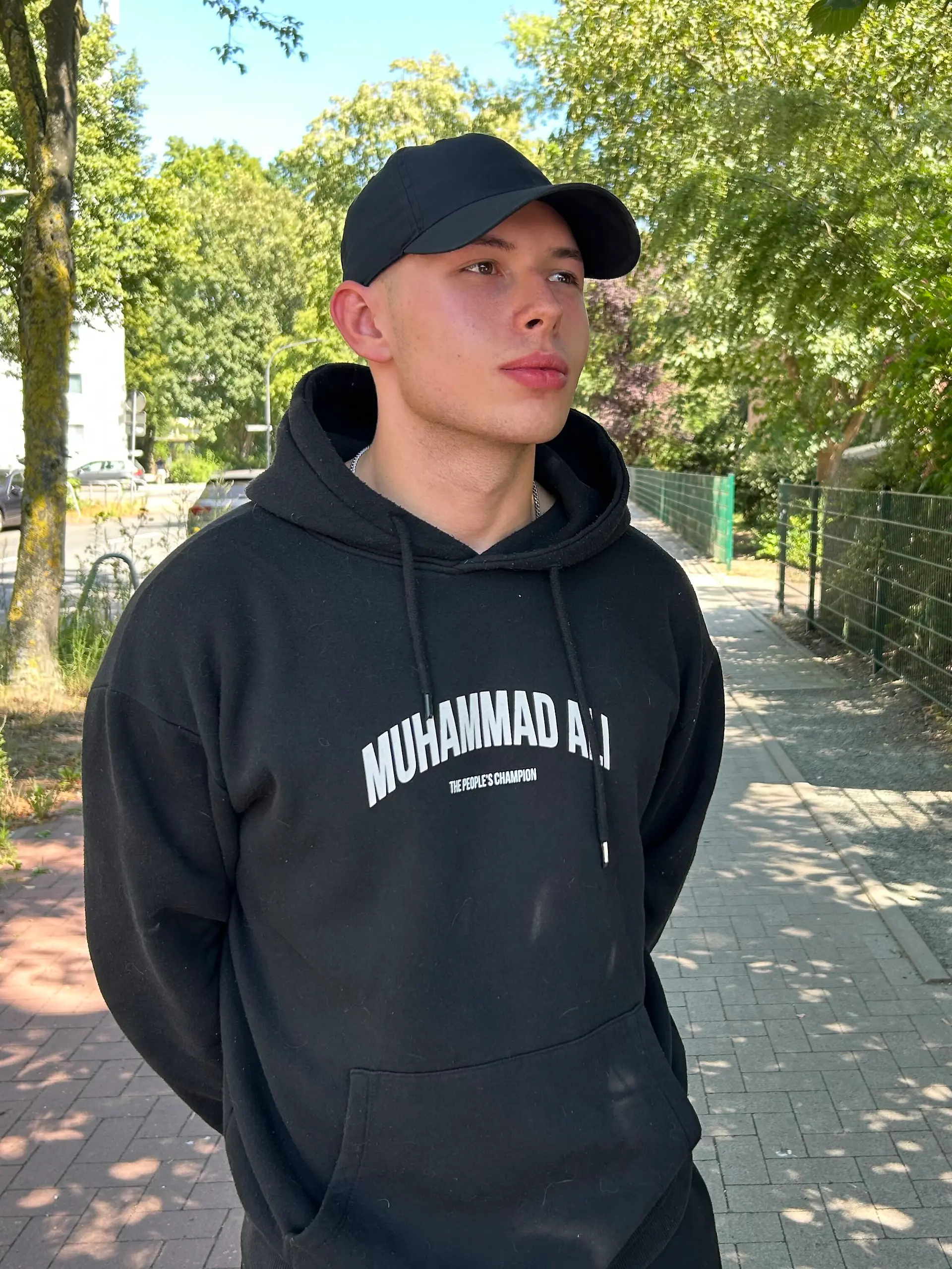Bild zu: "„Das waren keine fünf Sekunden!” Mann stirbt nach Schlägen in Bremen"