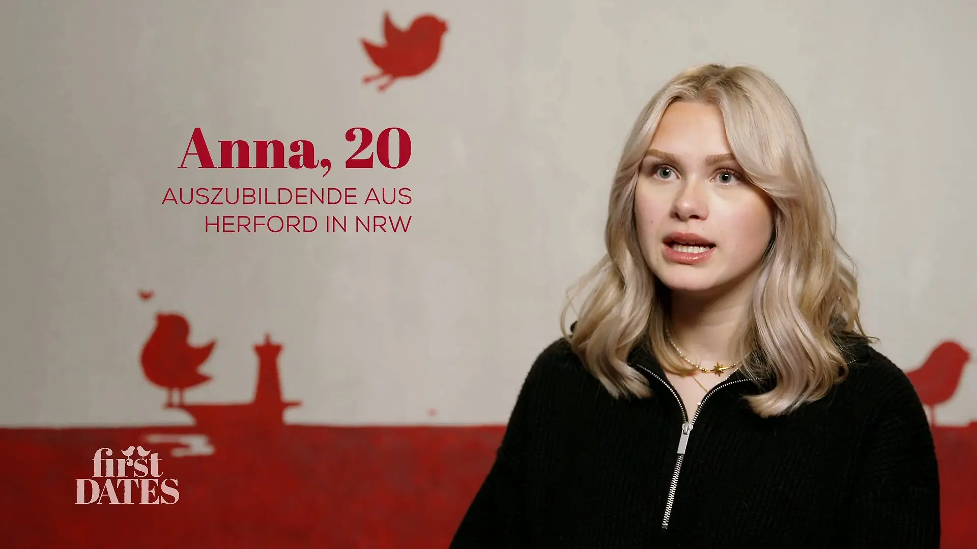 Anna fragt sich, wie lange das Date noch geht Schlechtes Zeichen?