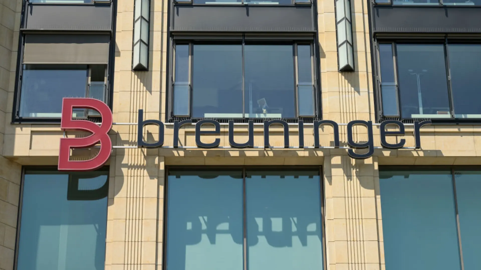 Breuninger Logo