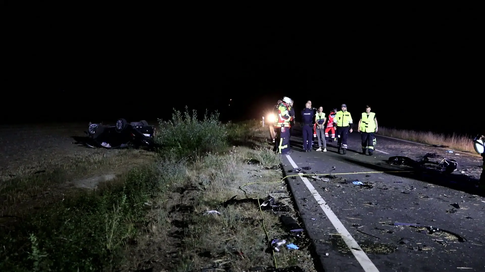 Betrunkener Mercedes-Fahrer (36) rast drei Frauen tot Autos stoßen frontal zusammen