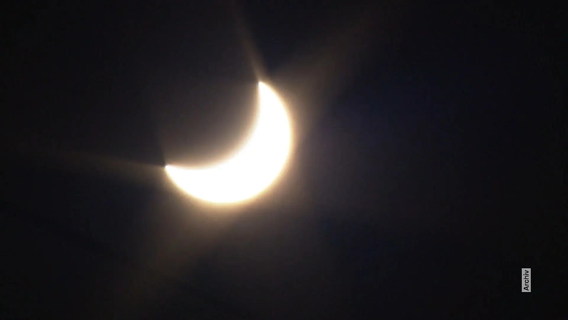 Vorbereitungen für Sonnenfinsternis Spektakuläres Himmelsschauspiel
